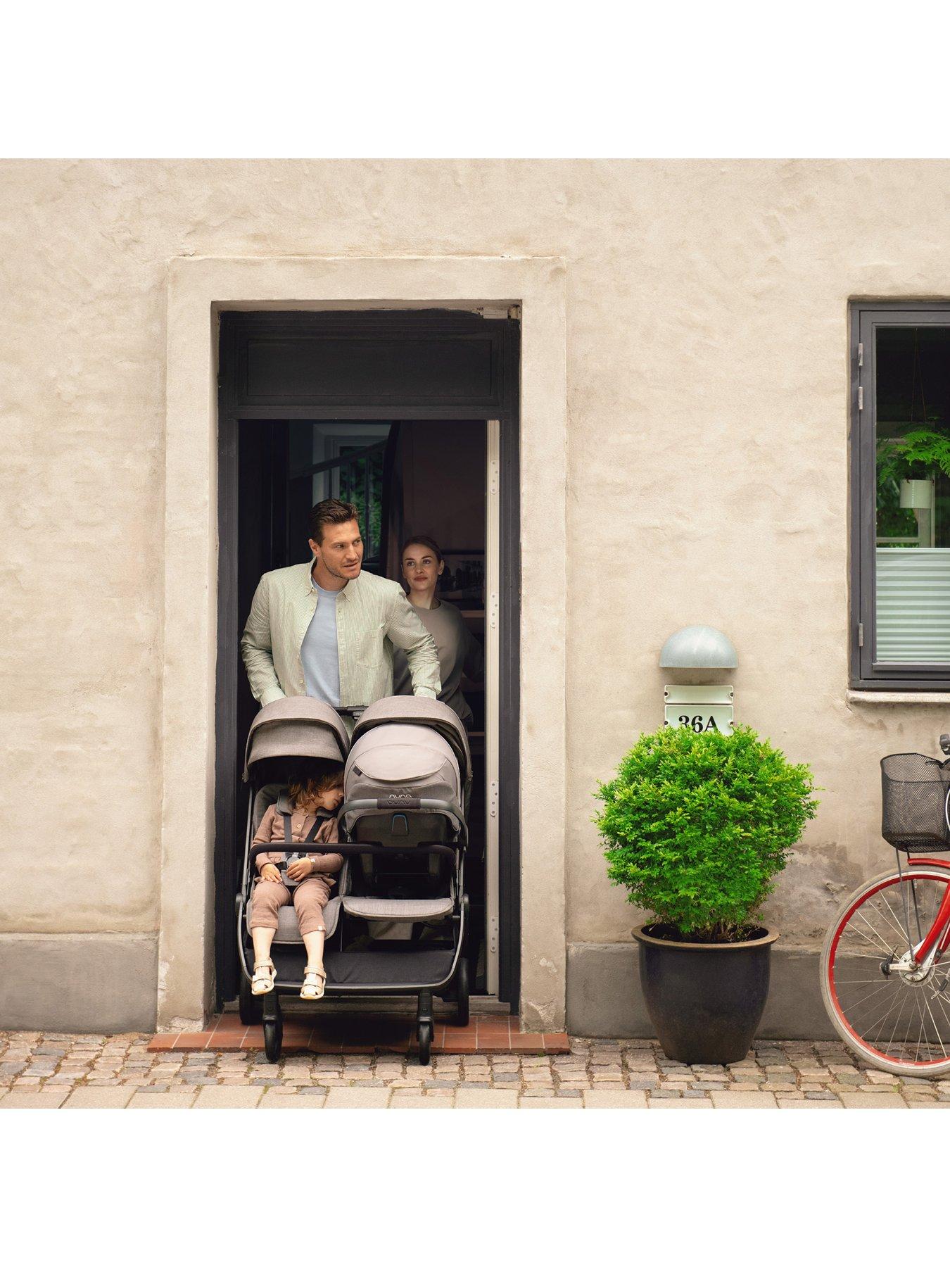 Image 7 of 8 of Nuna TRVL DUBL Stroller (w/RC) - Caviar