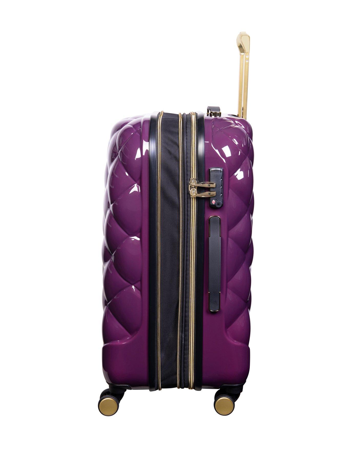 it-luggage-it-luggage-st-tropez-trois-potent-purple-cabin-suitcaseoutfit