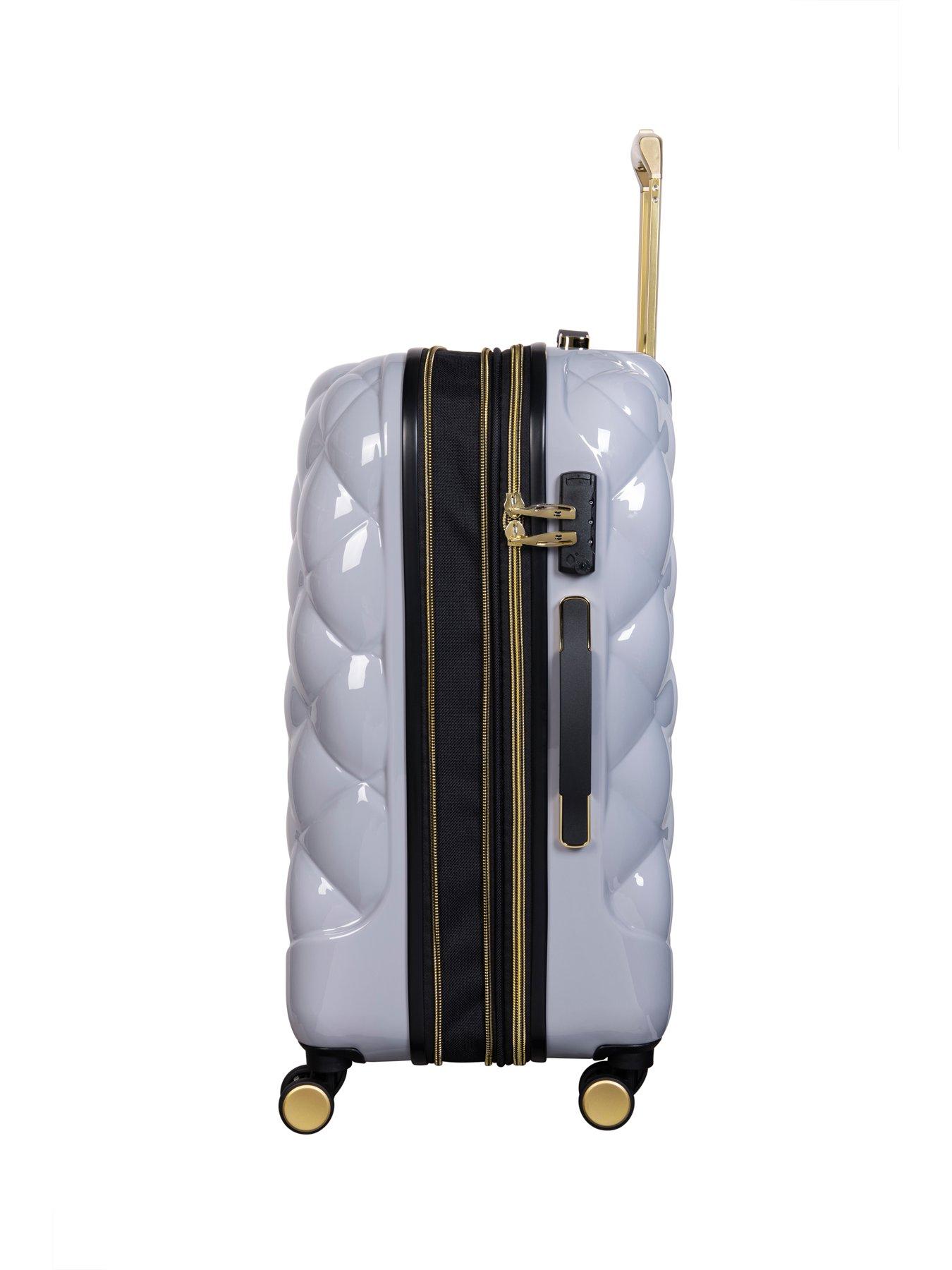 it-luggage-it-luggage-st-tropez-trois-silver-large-suitcaseoutfit