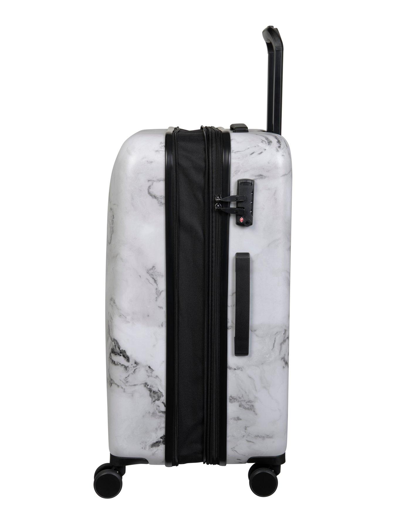 it-luggage-it-luggage-sheen-greyscale-marble-large-suitcaseoutfit