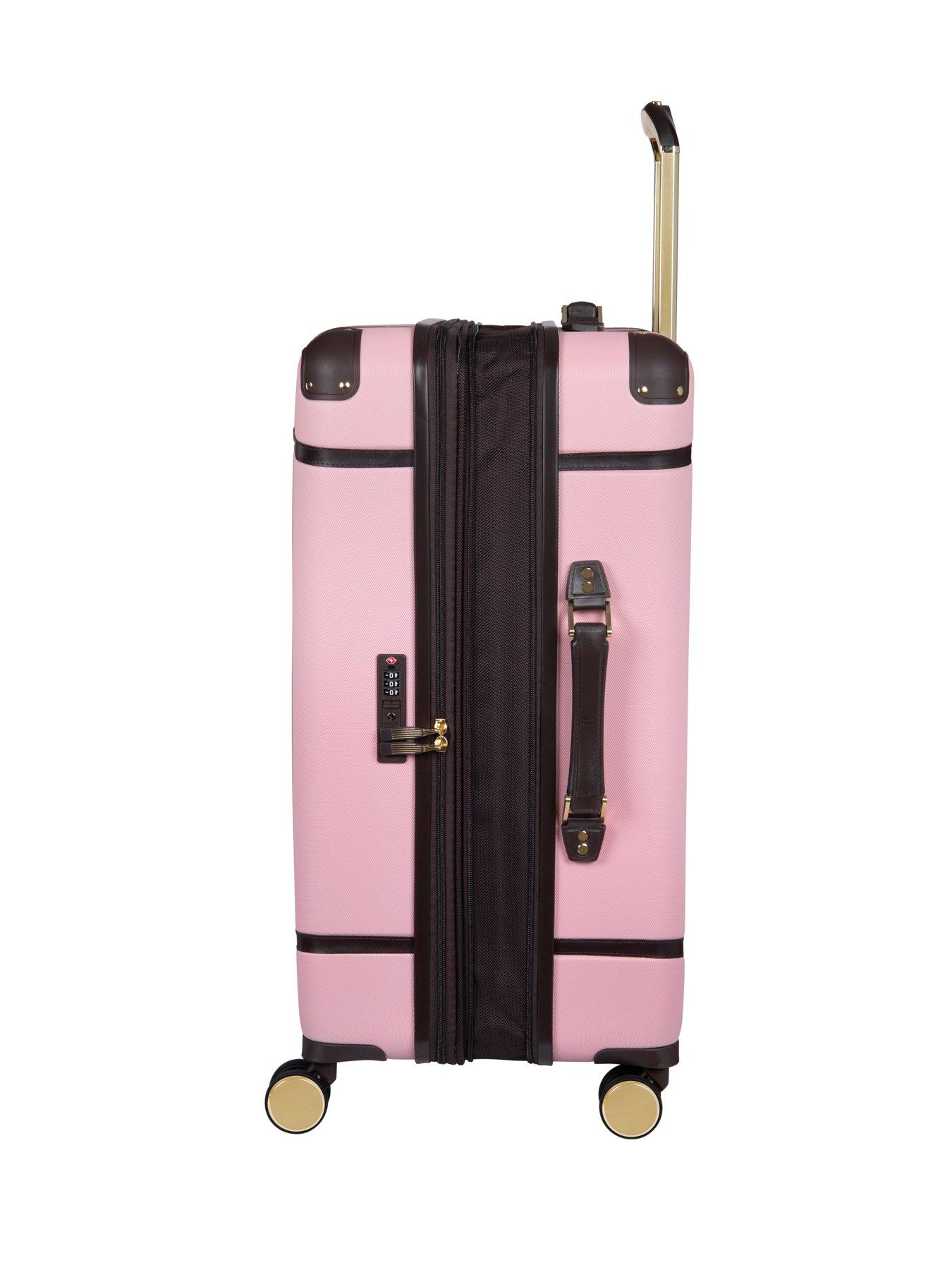 it-luggage-it-luggage-superiority-pink-cabin-suitcaseoutfit