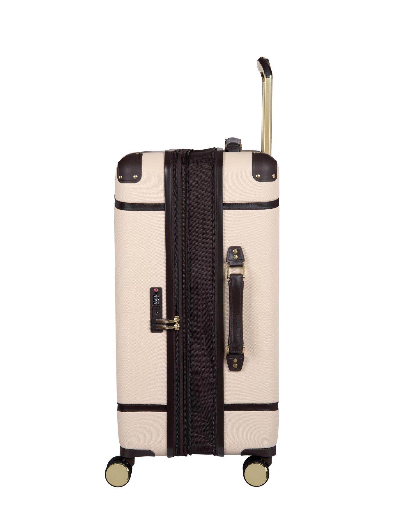 it-luggage-it-luggage-superiority-cream-large-suitcaseoutfit