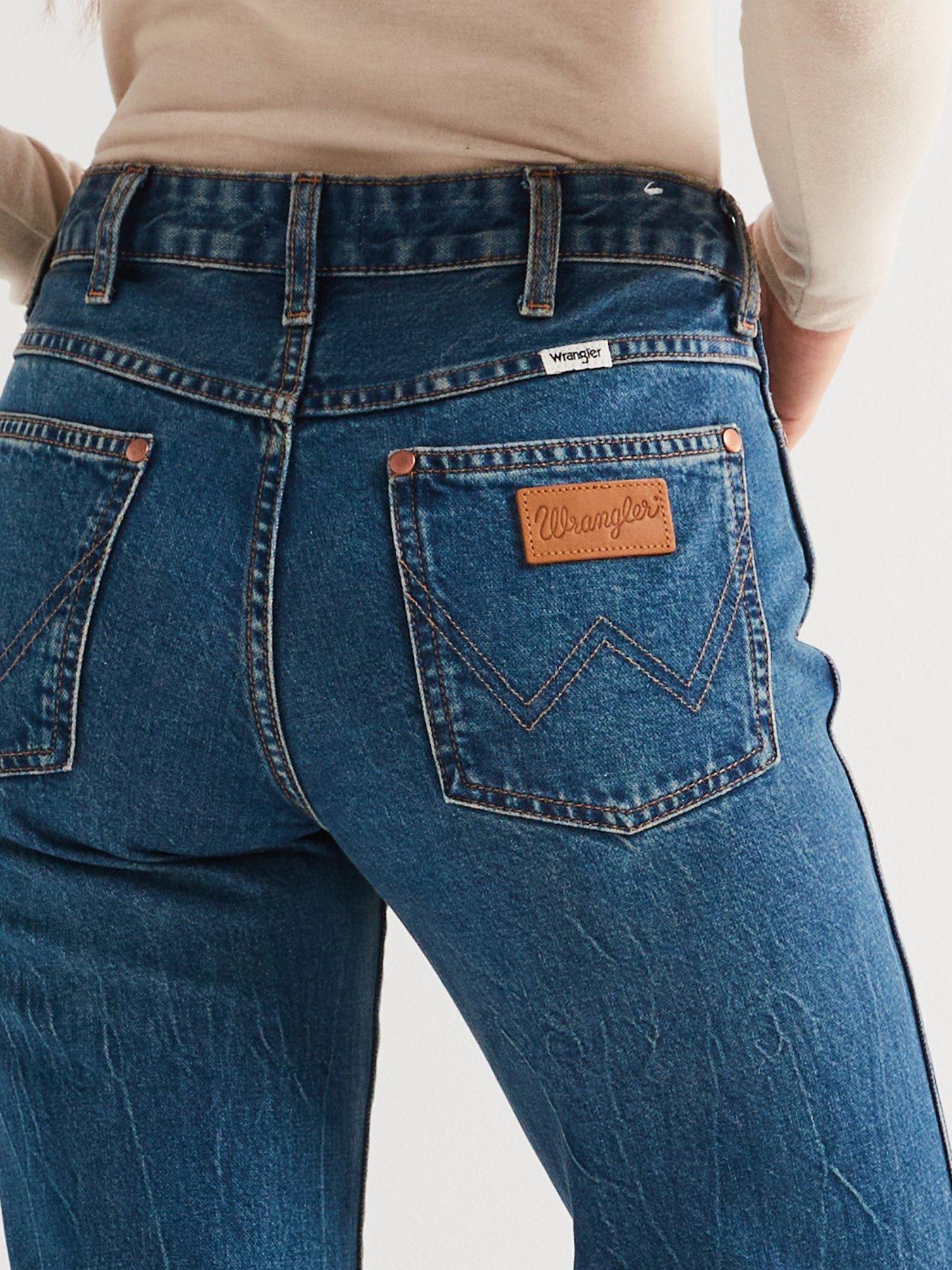 wrangler-wanderer-wide-leg-jean-blueoutfit