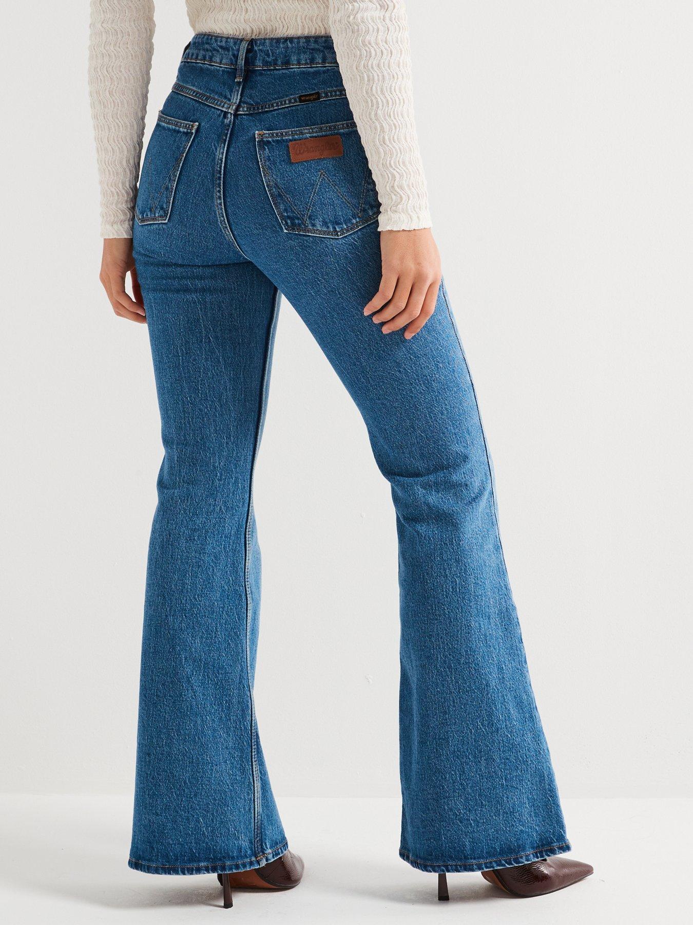 Image 2 of 4 of Wrangler Fierce Flare Jean-blue