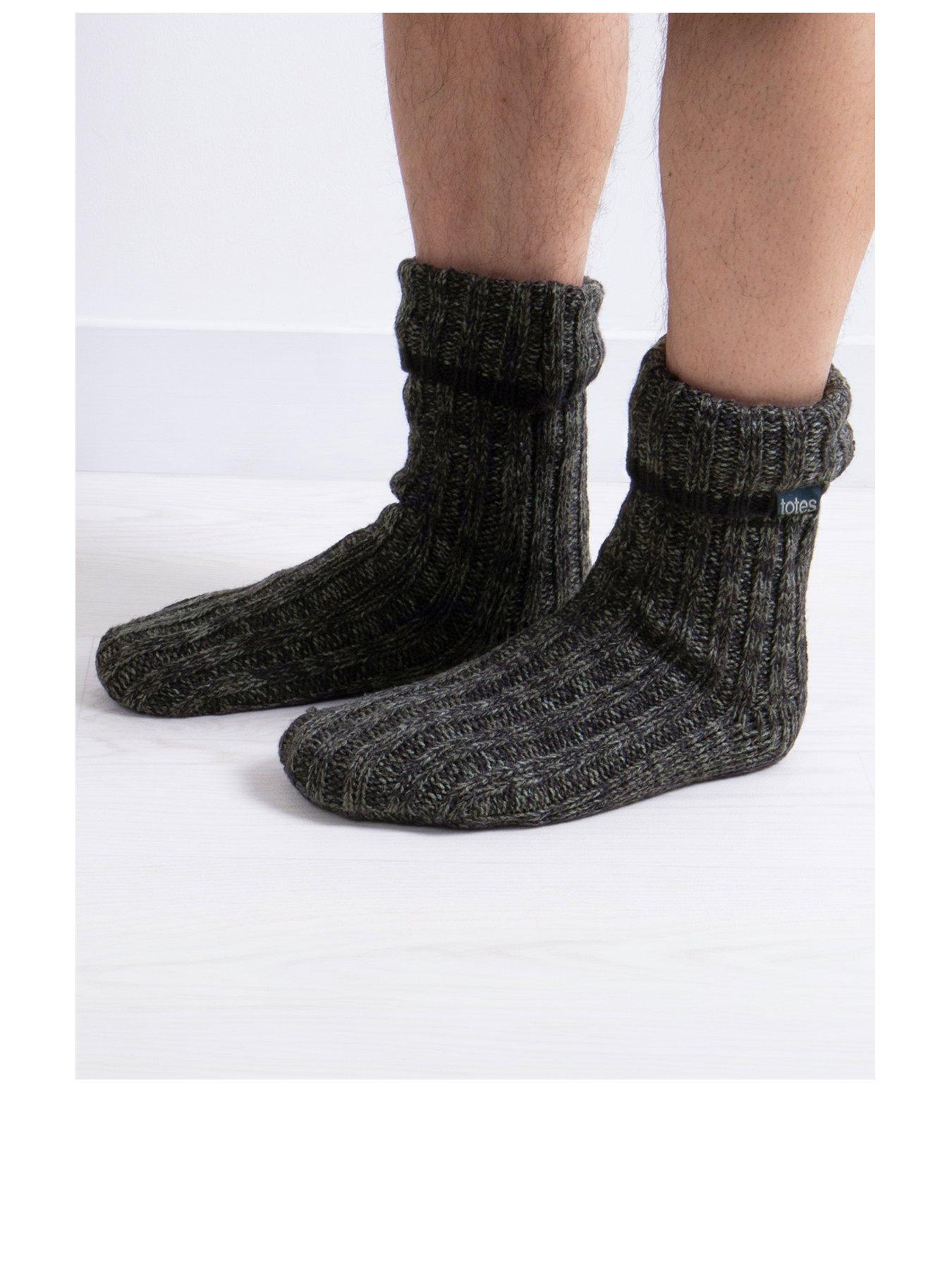 totes-totes-1-pair-chunky-slipper-socksstillFront