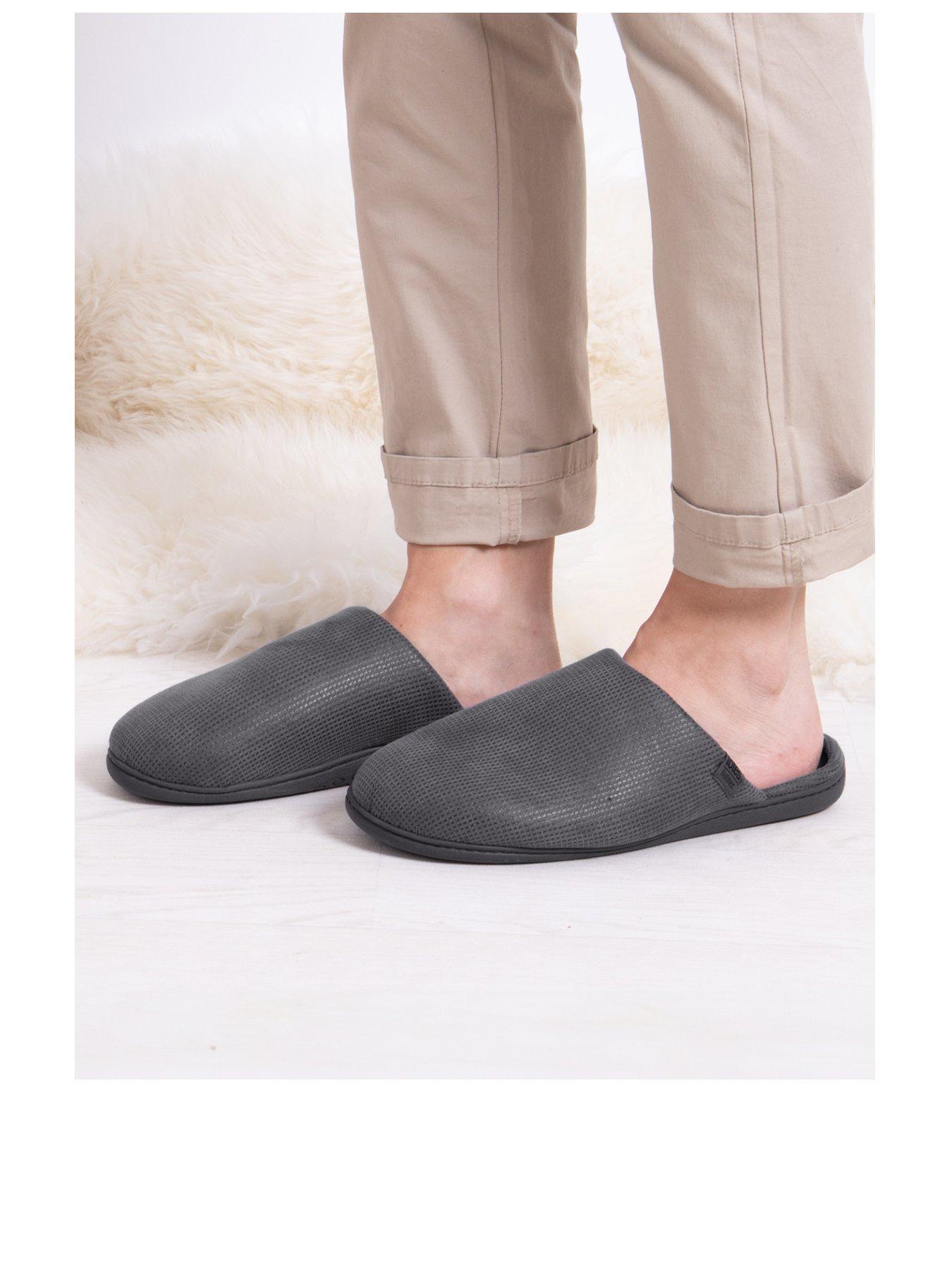 Image 2 of 5 of TOTES Totes Isotoner Square Patterned Mule Slipper