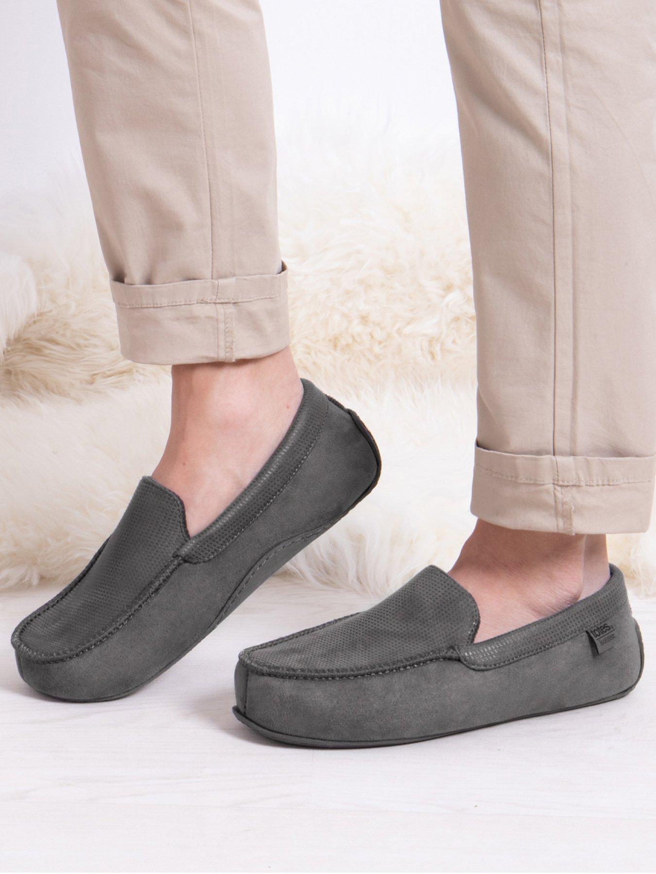 Image 5 of 6 of TOTES Totes Isotoner Square Patterned Moccasin Slipper