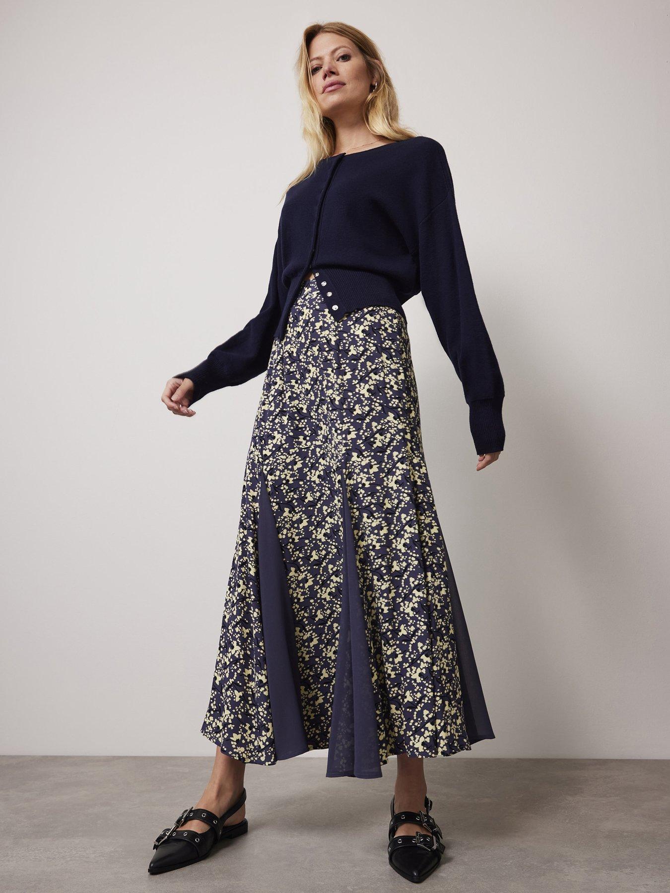 mint-velvet-navy-floral-print-godet-maxi-skirtback