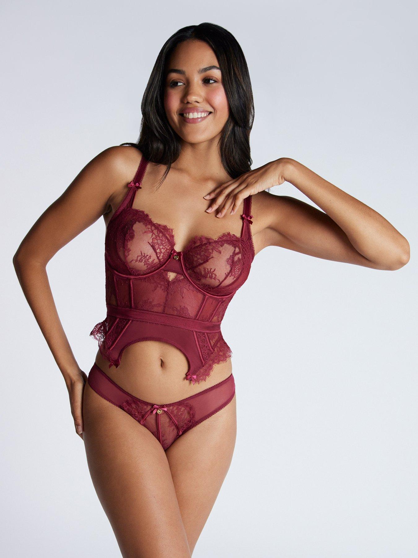 boux-avenue-boux-avenue-rhea-basque-wine