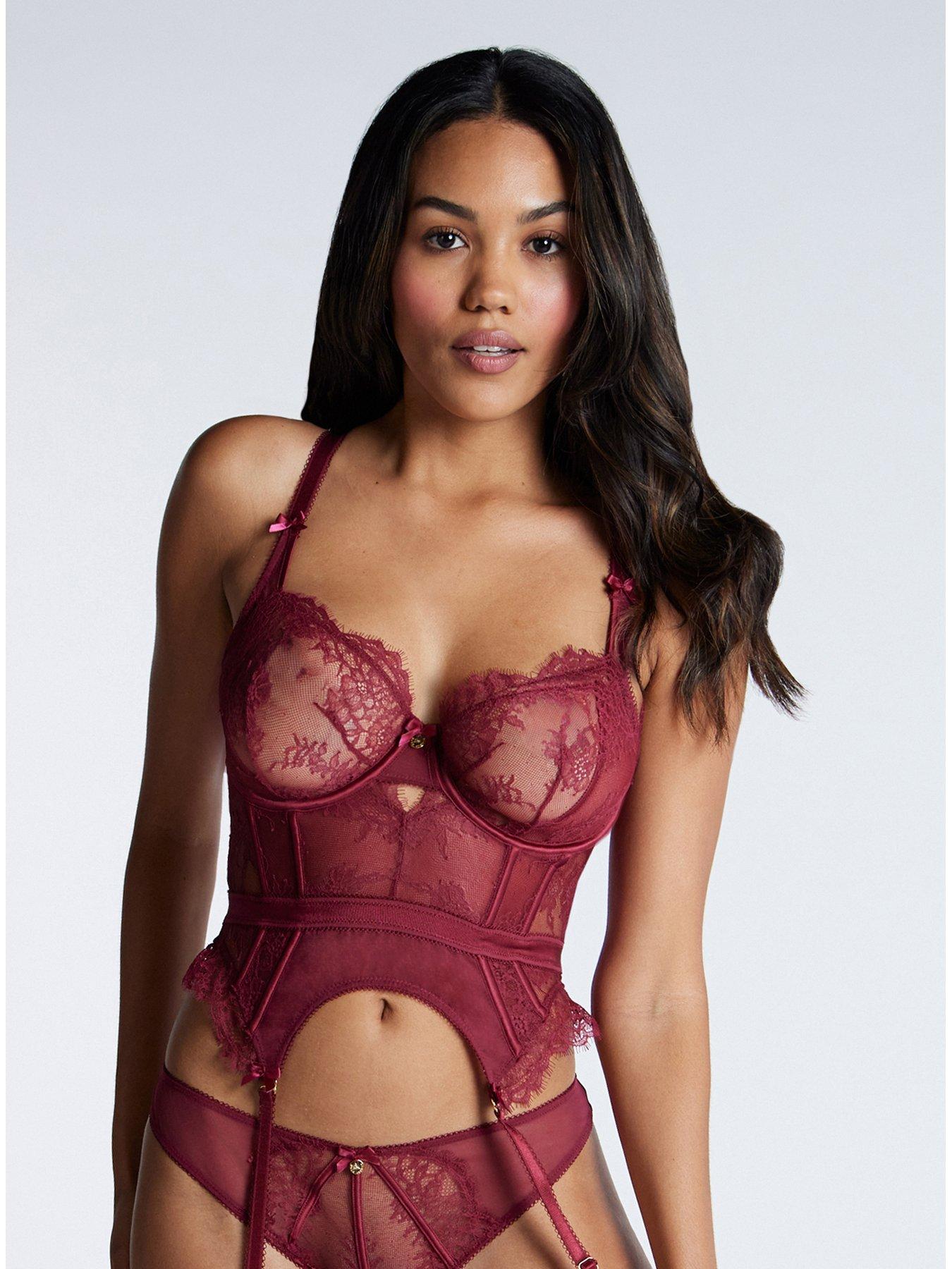 boux-avenue-rhea-basque-wineoutfit