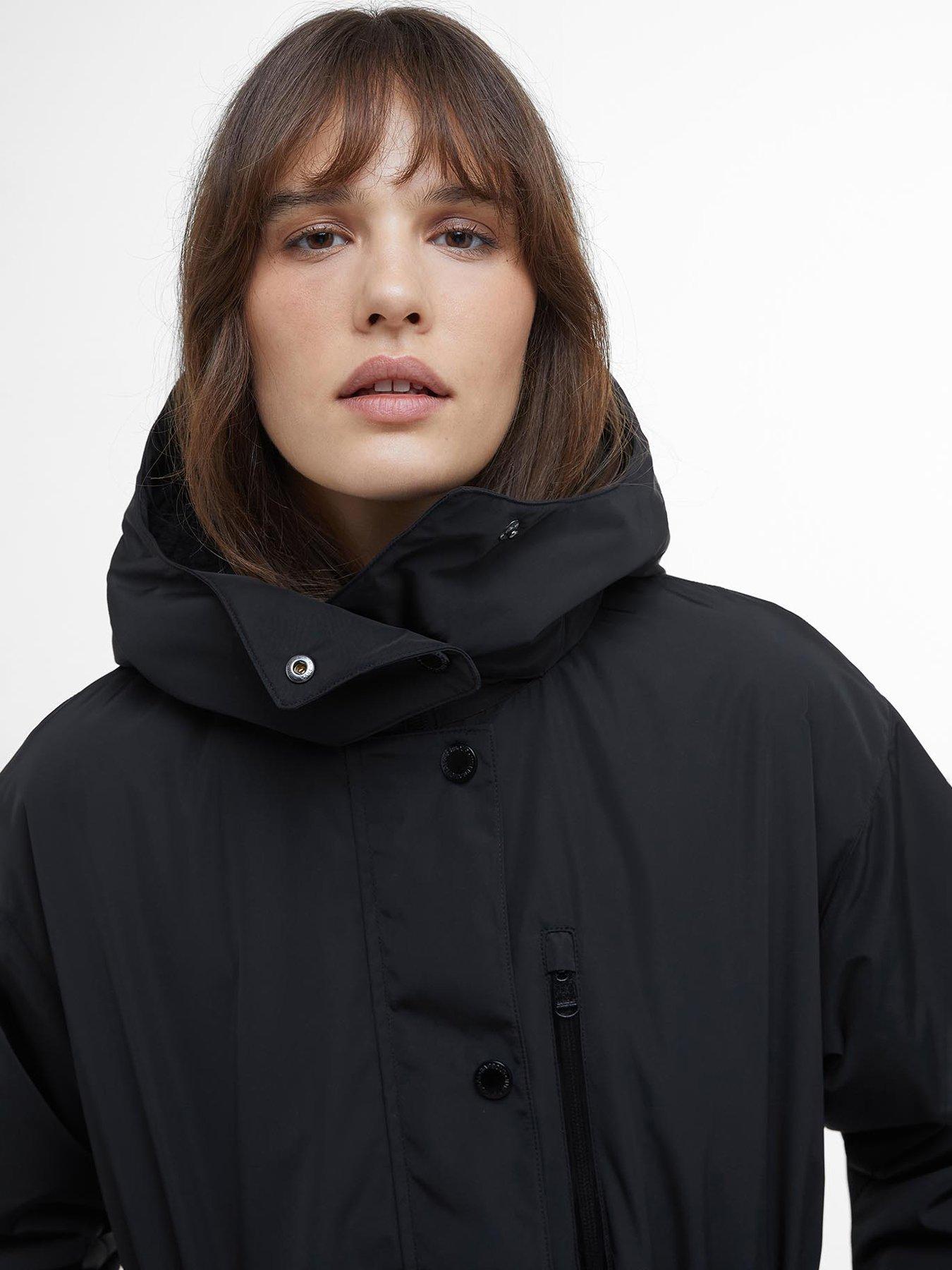 barbour-international-kaylee-insulated-showerproof-blackoutfit