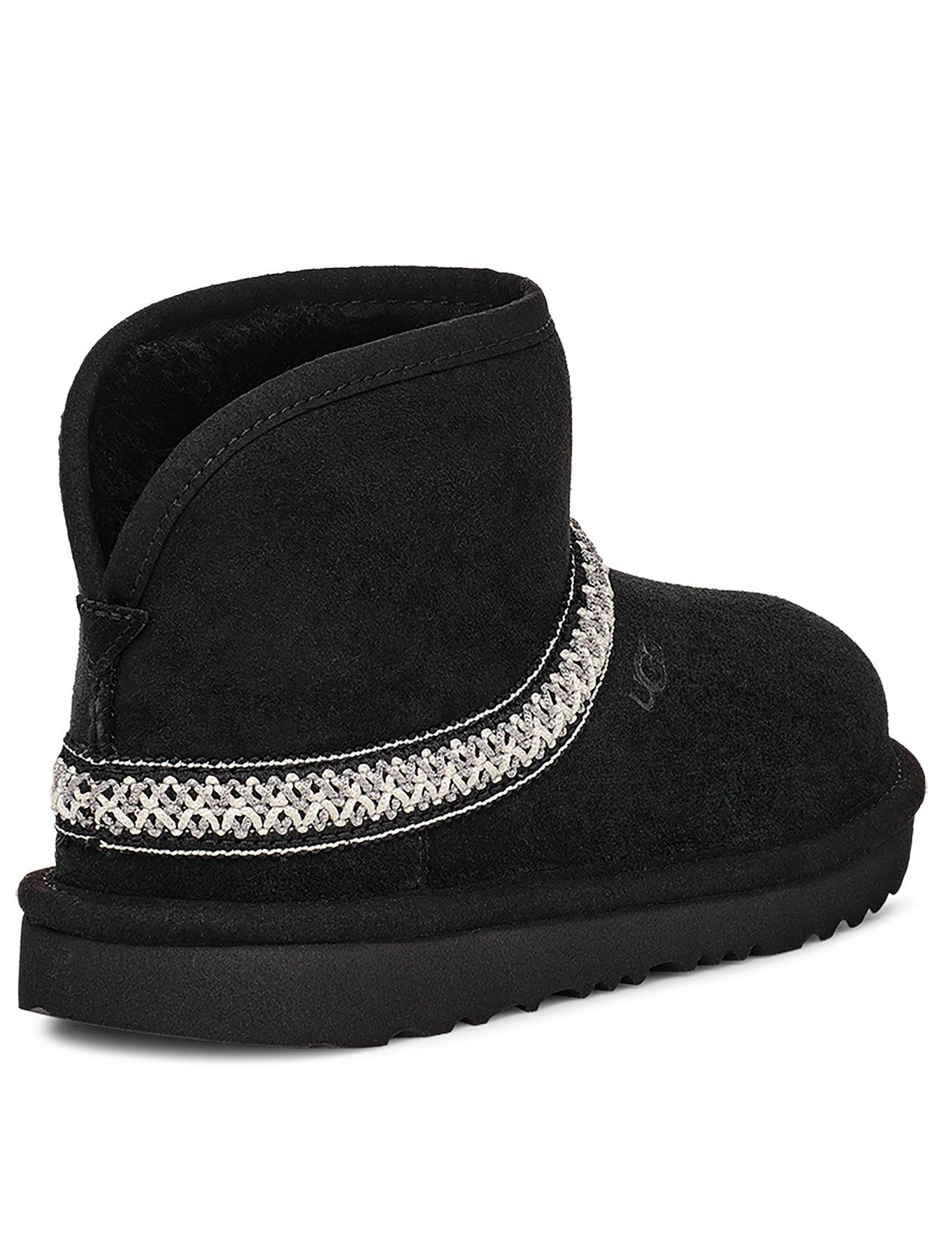 ugg-kids-classic-mini-crescent-blackback