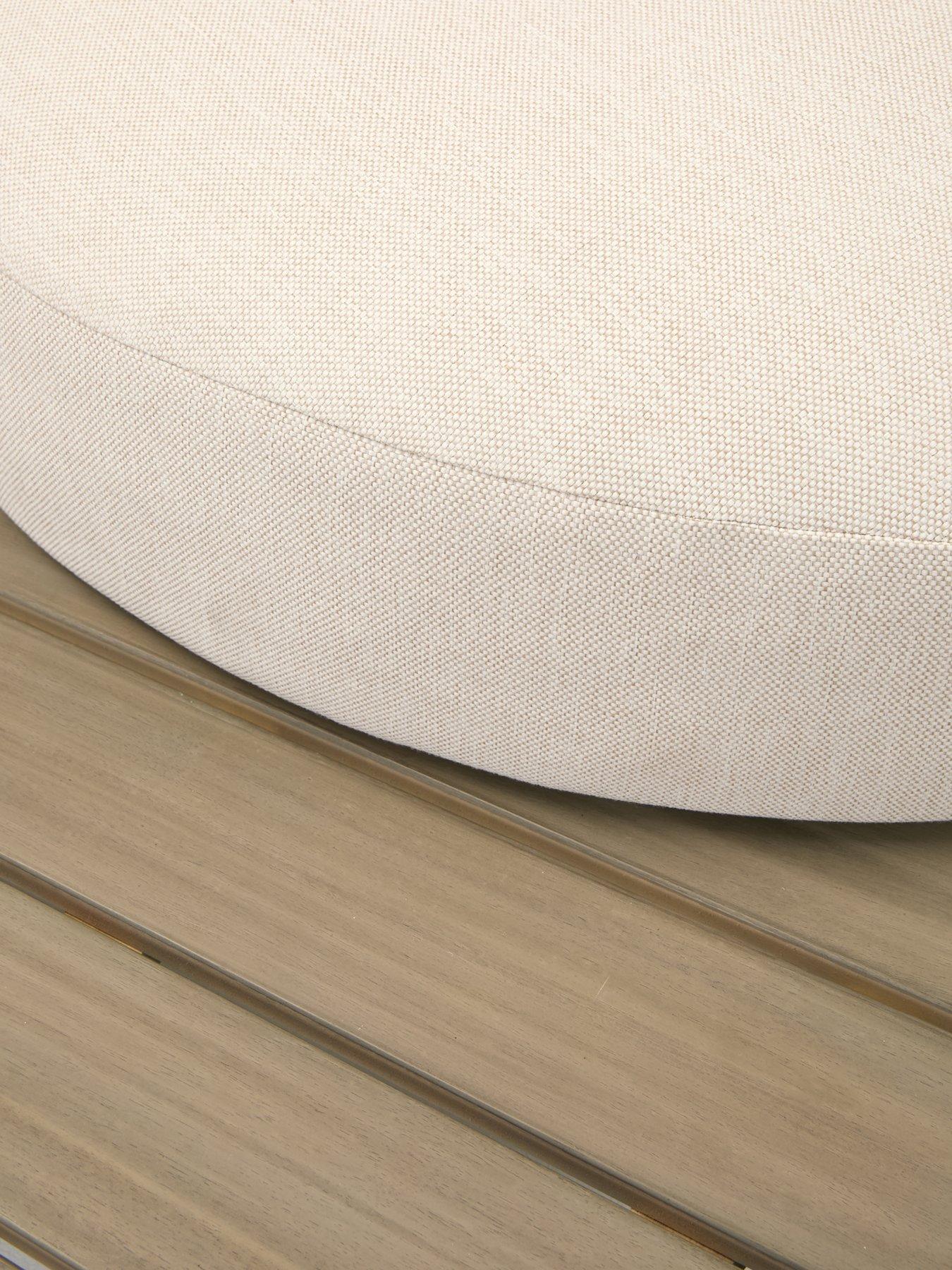 the-very-collection-pebble-sofadetail
