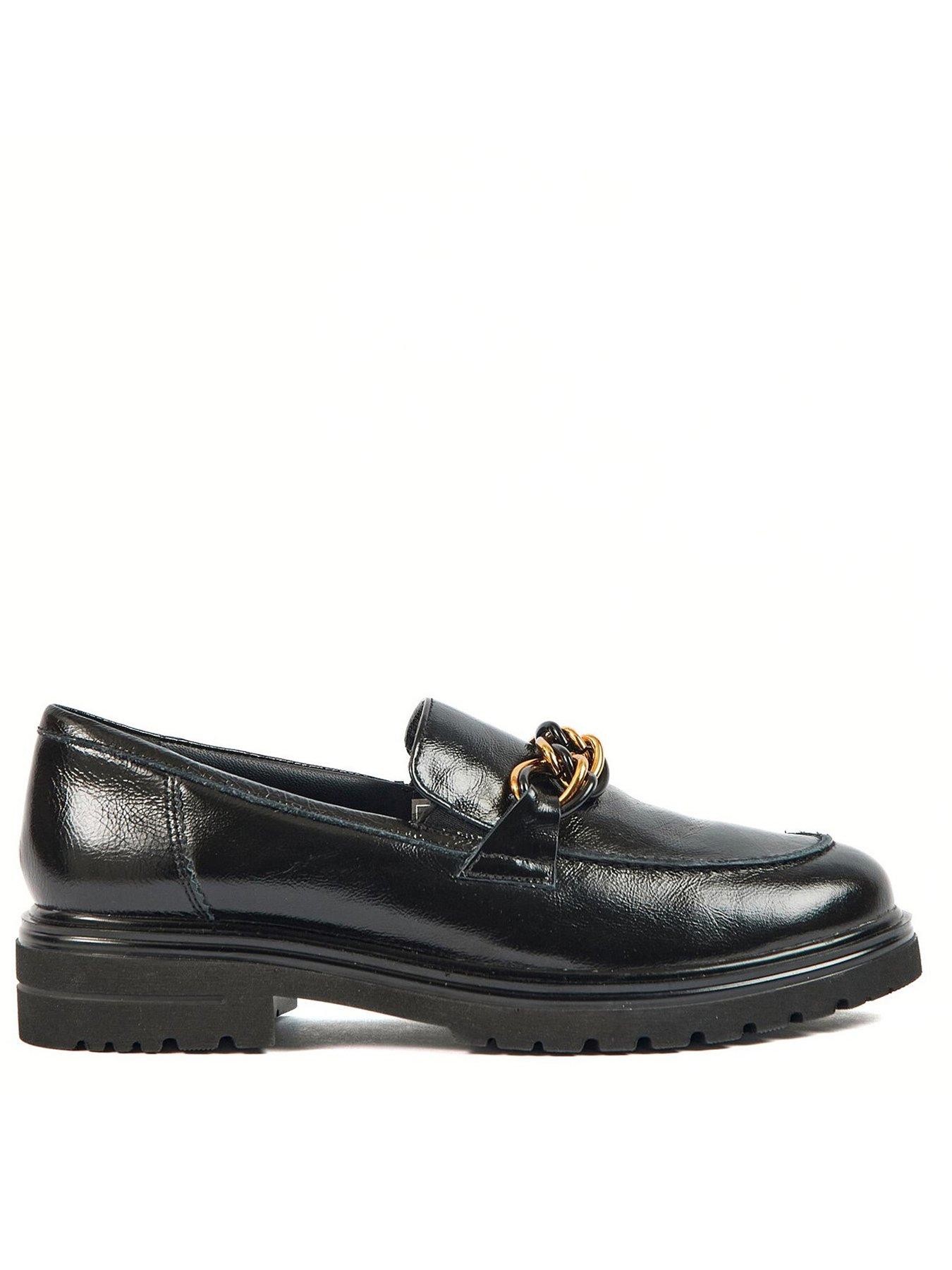 pod-pod-tate-wide-fit-black-patent-loafer