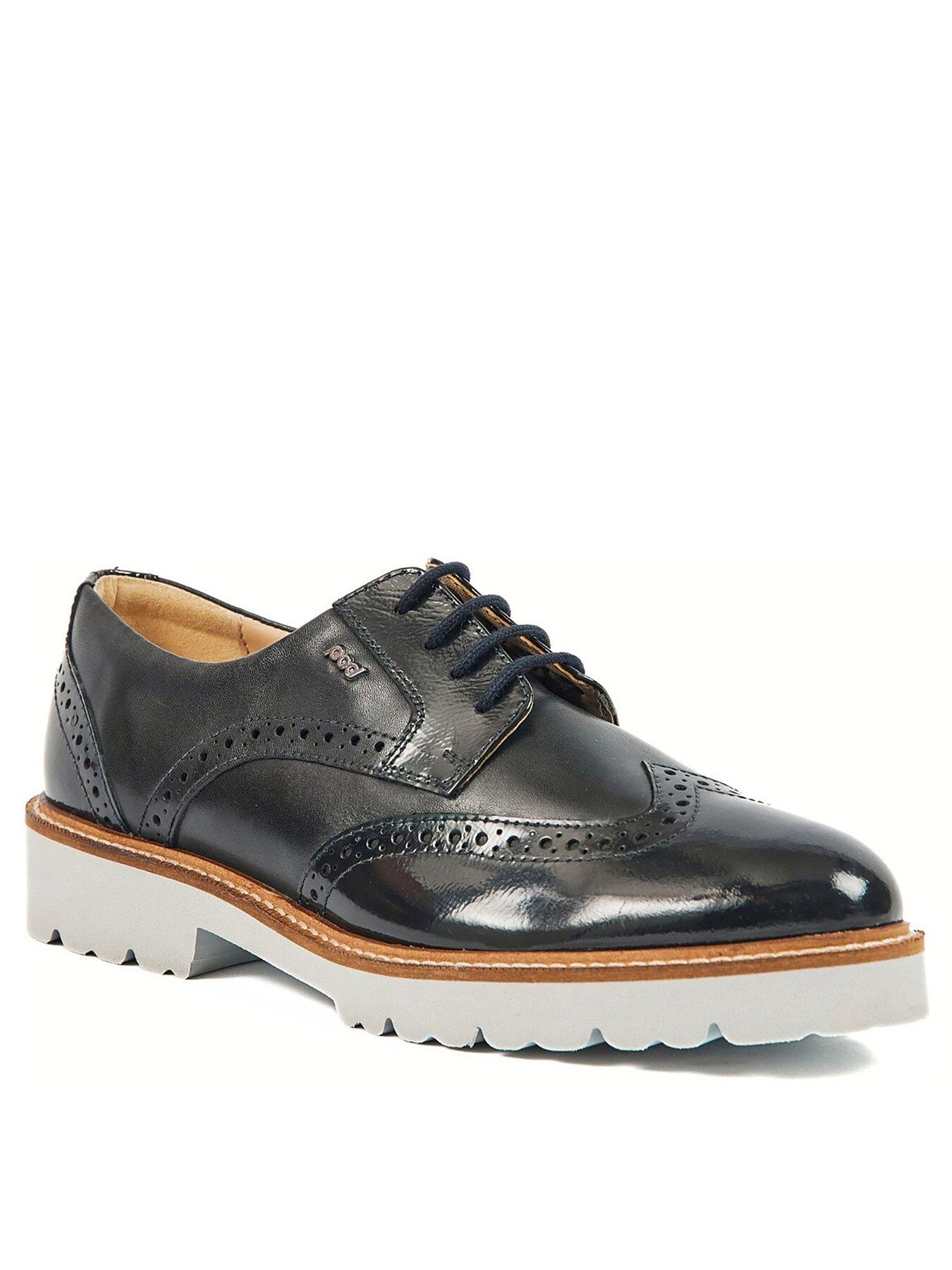 pod-kortney-navy-patent-broguestillFront