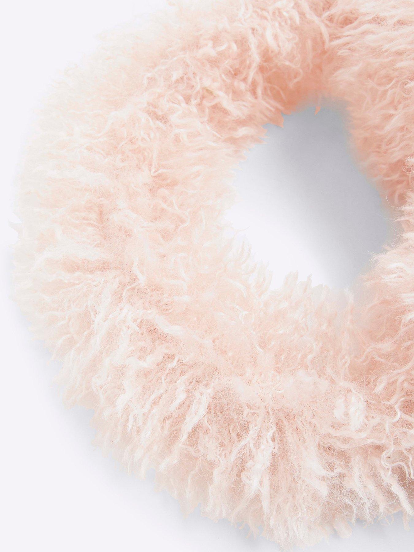 river-island-girls-faux-fur-ear-muff-pinkback