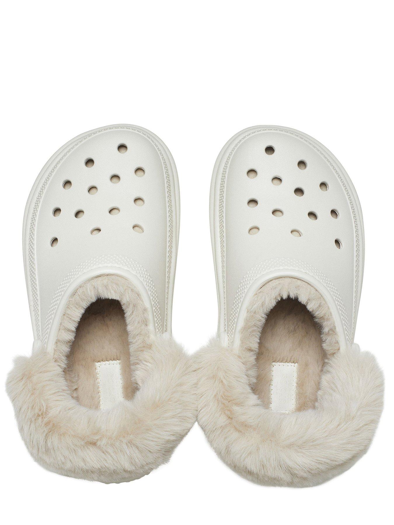 Image 4 of 7 of Crocs Stomp Lined Clog