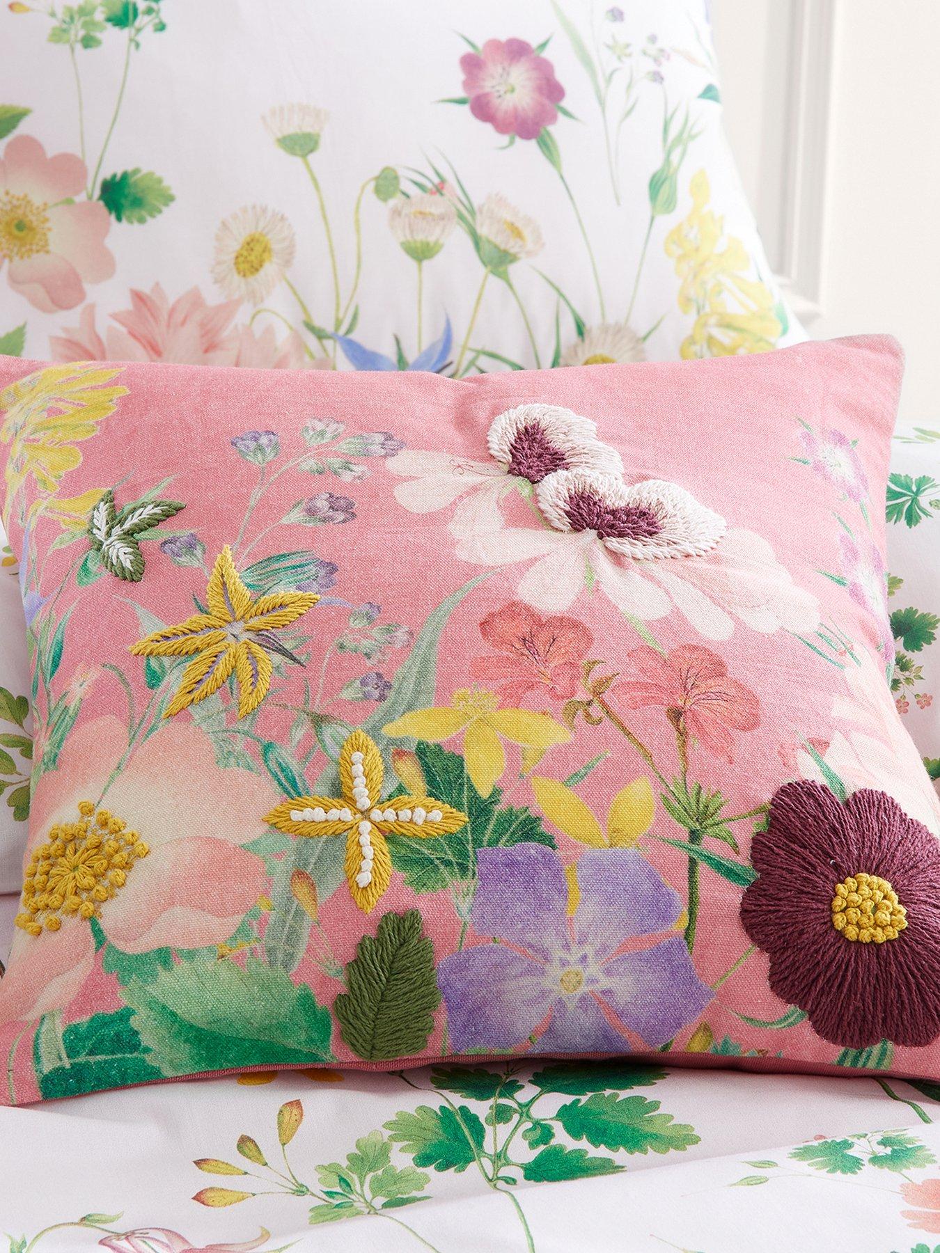 rhs-cottage-meadow-cushion--pink