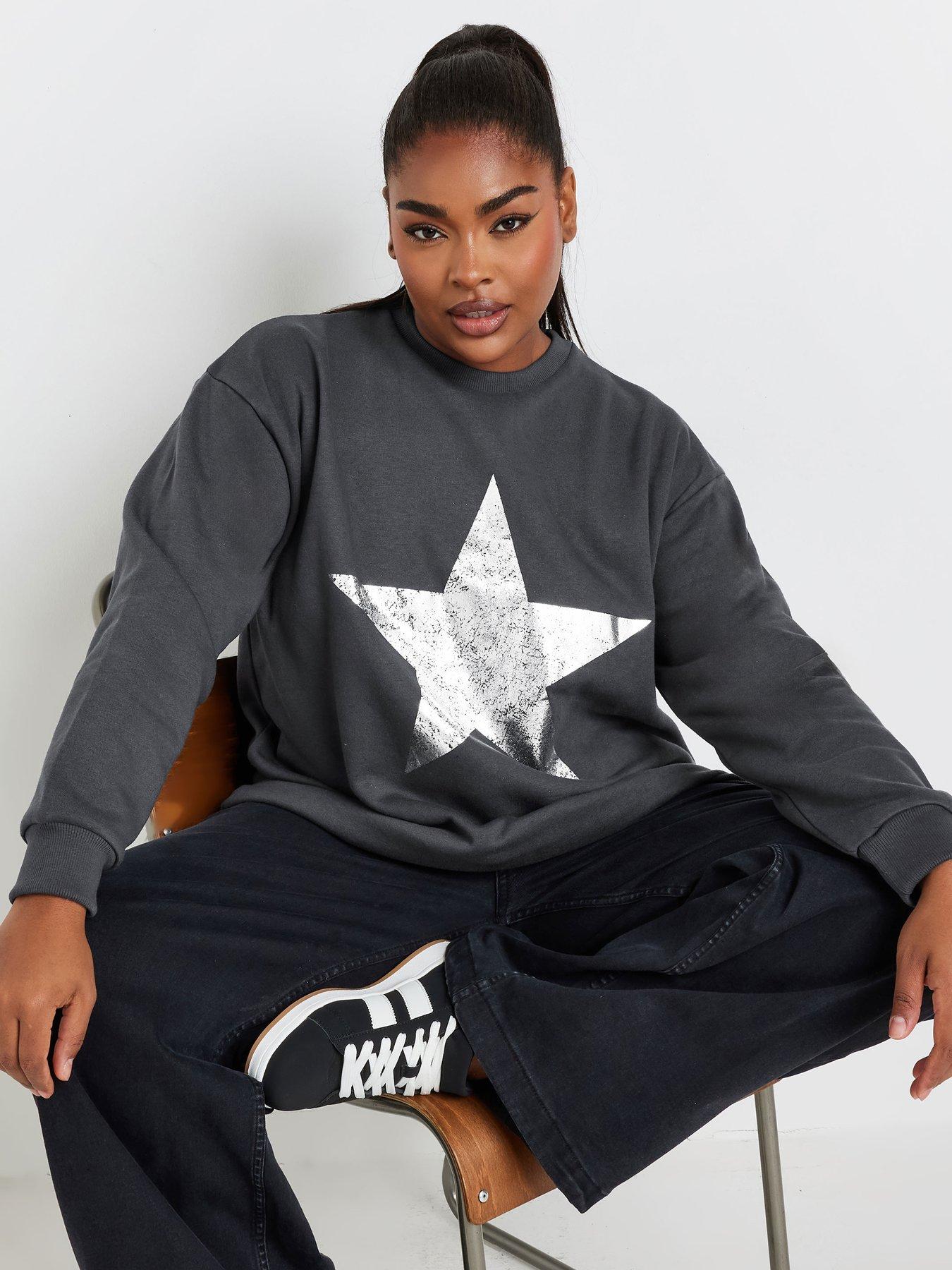 yours-curve-star-foil-sweatshirt-greyoutfit