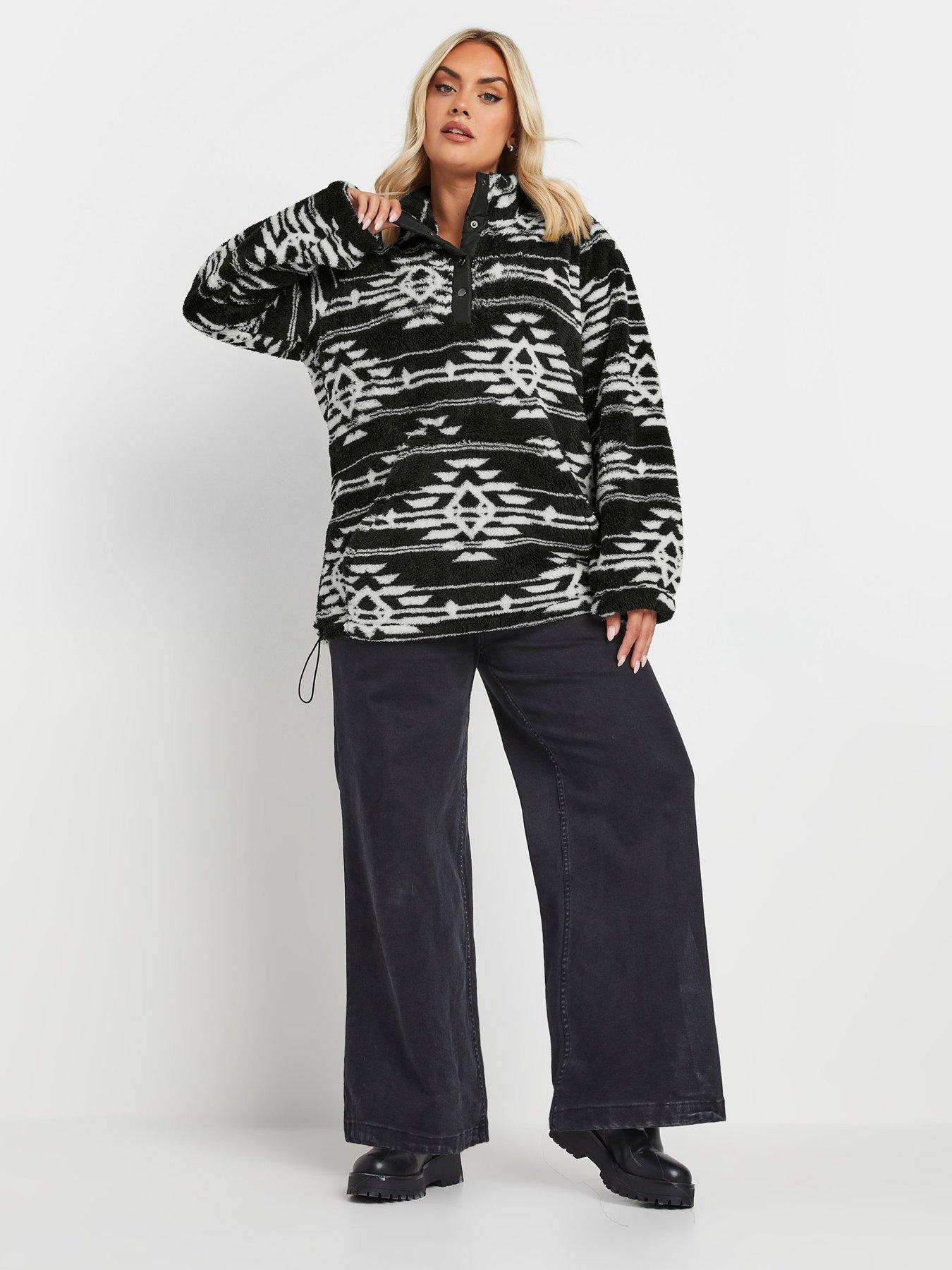 yours-curve-feather-fleece-print-jacket-blackback