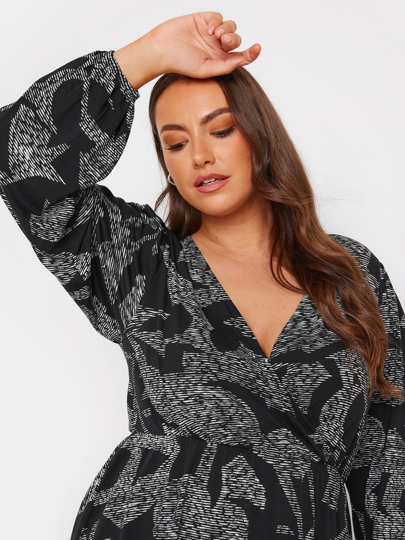 yours-curve-long-sleeve-wrap-top-blackoutfit