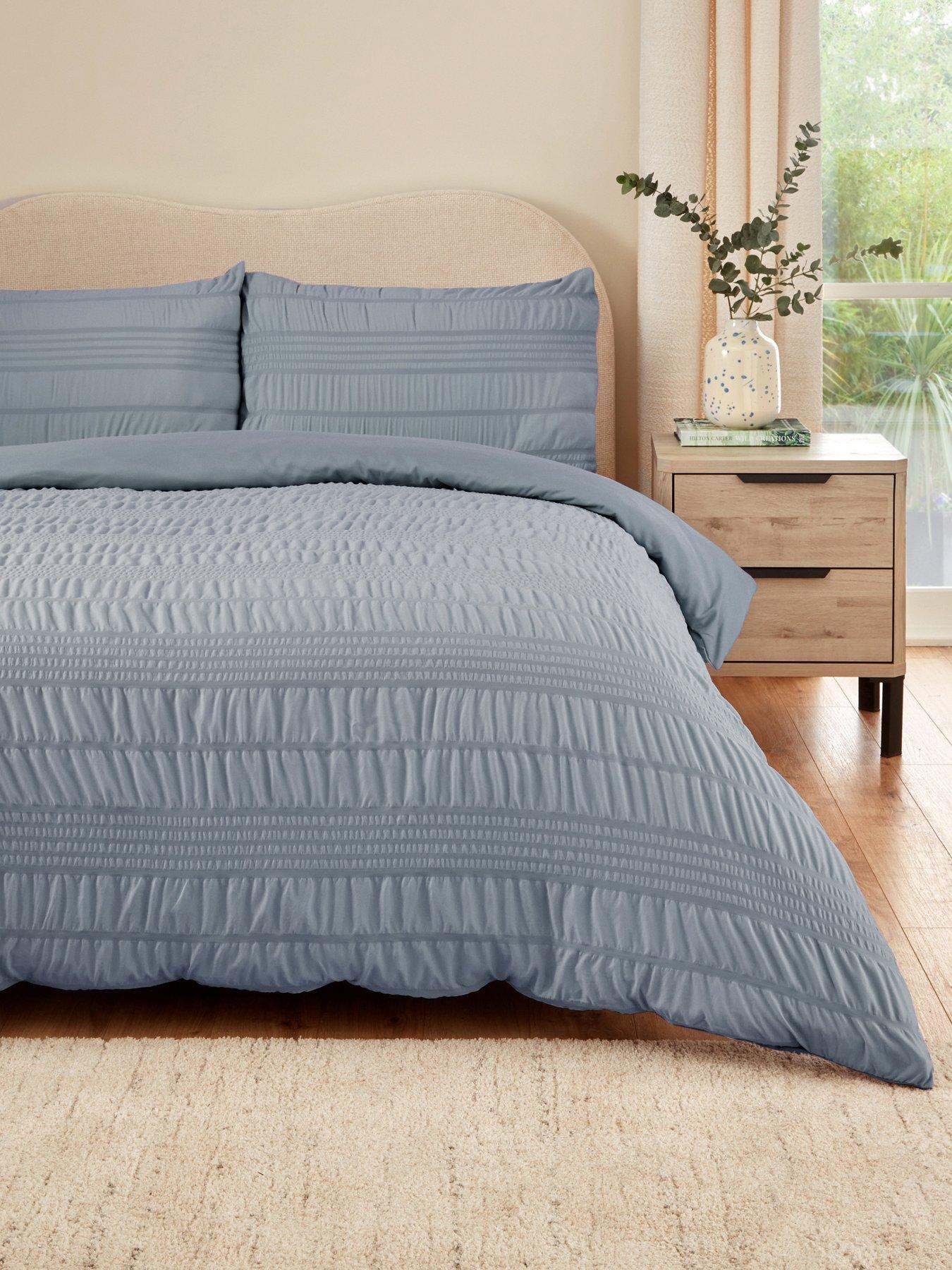 the-very-collection-athena-super-soft-seersucker-duvet-cover-set