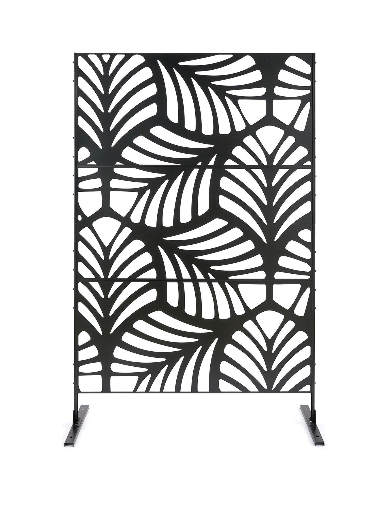 the-very-collection-vertical-leafnbspmetal-garden-screennbspfree-standing-3-sheetsstillFront