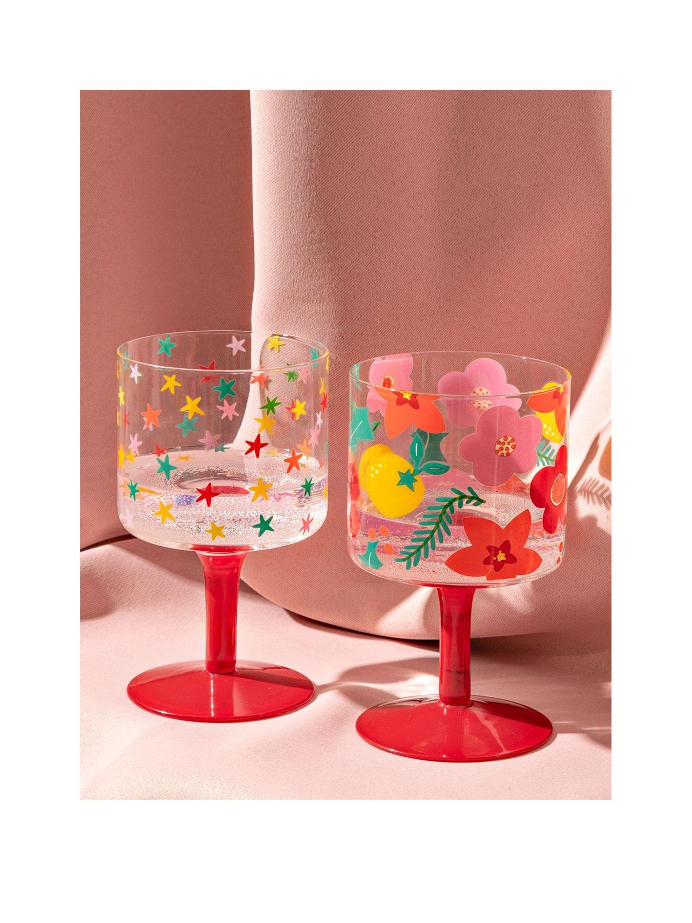 set-of-2-wine-glasses