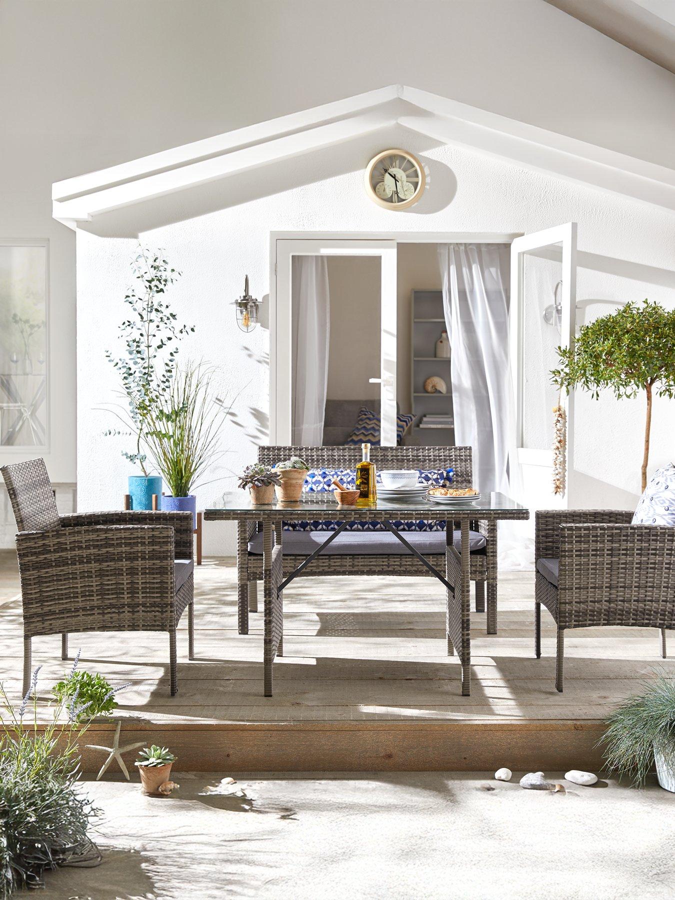 the-very-collection-hamilton-casual-dining-set