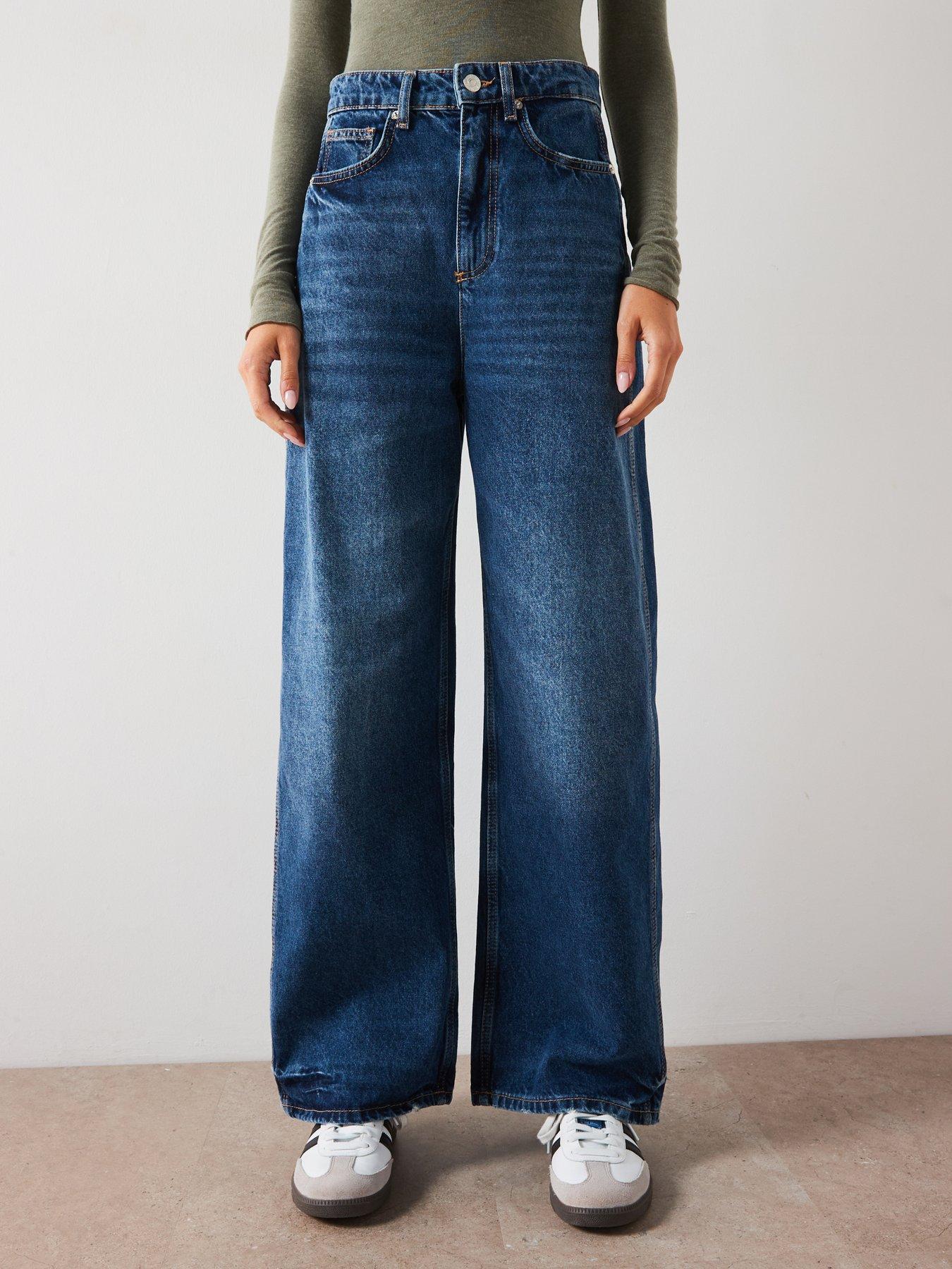 mango-seam-detail-wide-leg-jeans