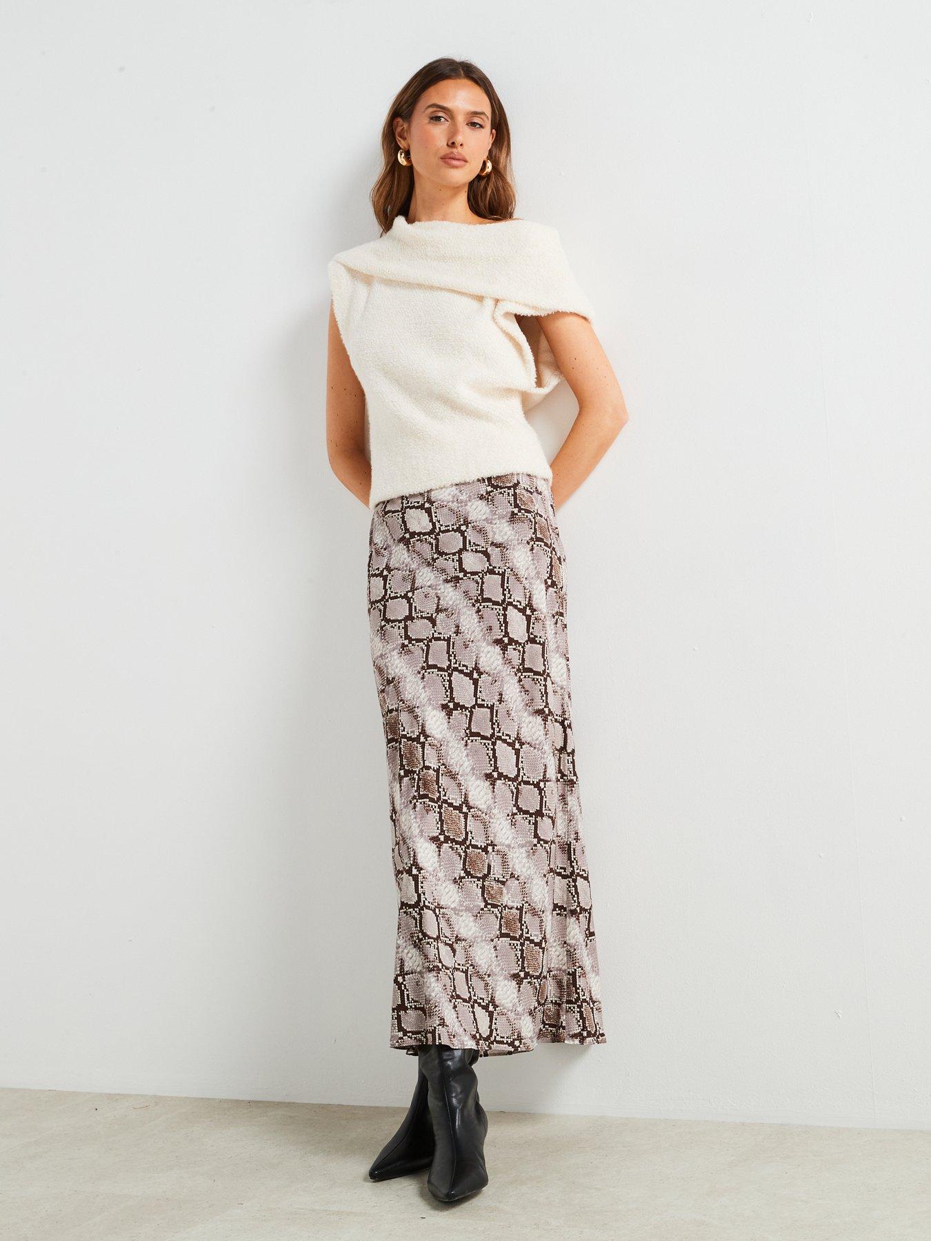 mango-snake-print-maxi-skirt-brownoutfit