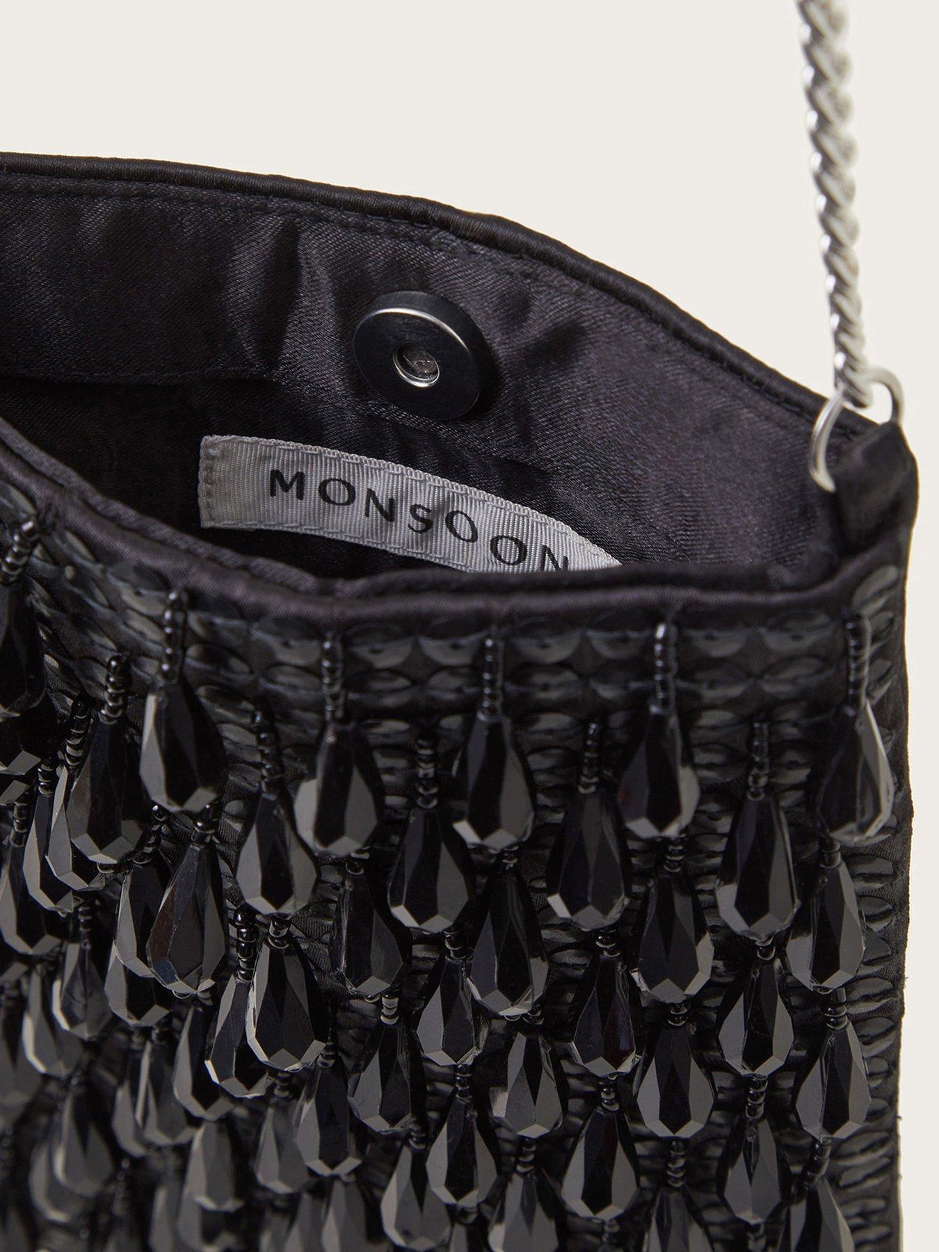 monsoon-tess-tear-drop-phone-bag-blackoutfit