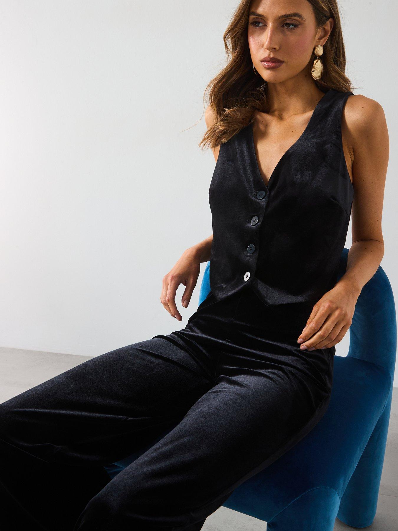 Image 5 of 6 of Mango Velvet Wide Leg Trousers - Black