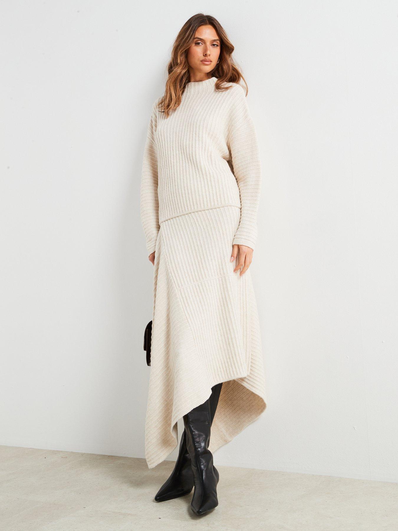 mango-asymmetrical-knitted-skirt-co-ord-creamoutfit