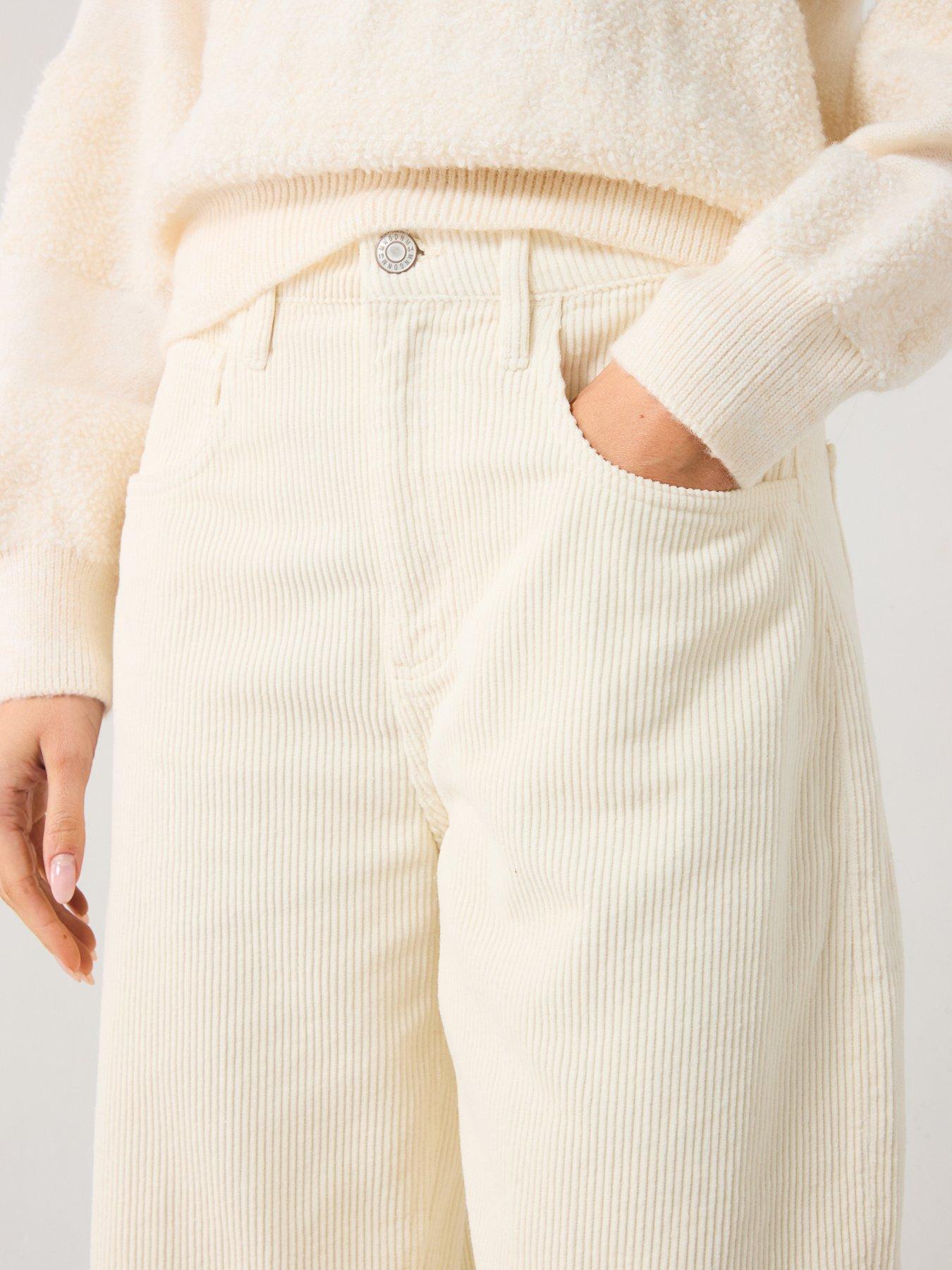 mango-cream-cord-trousersoutfit