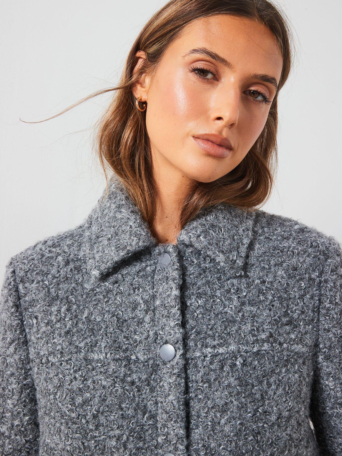 mango-textured-jacket-with-pocketsdetail