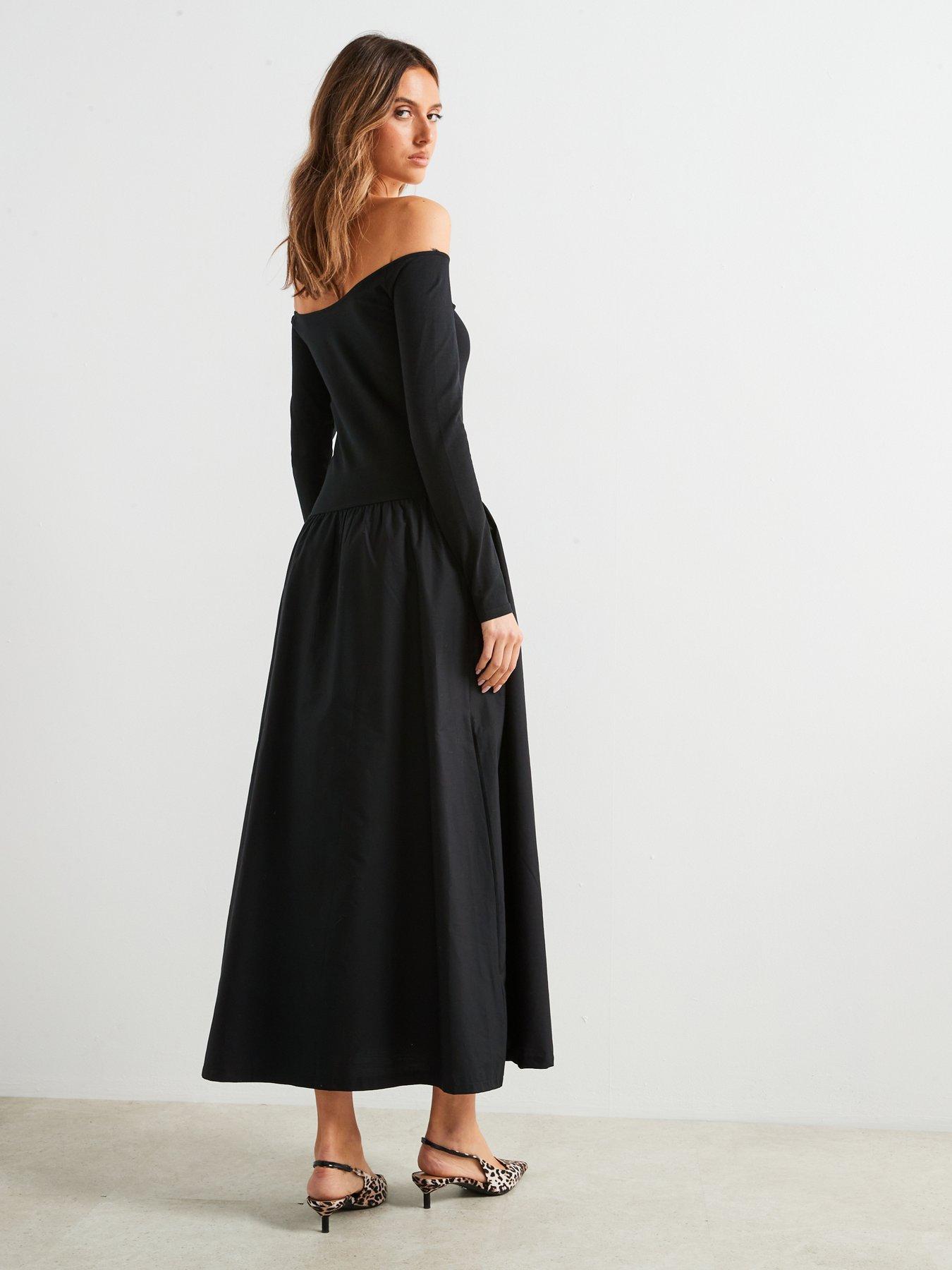 mango-flared-dress-with-ruffled-hem-blackstillFront