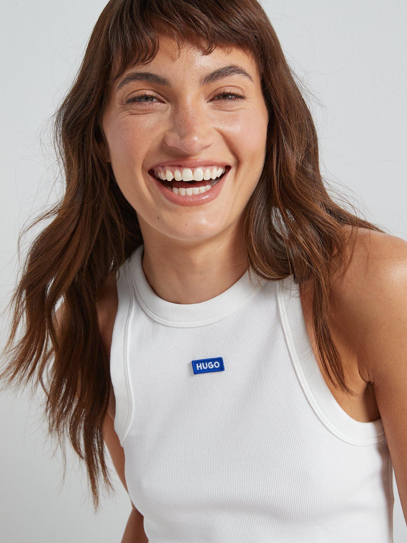 hugo-easy-logo-tank-top-whiteoutfit