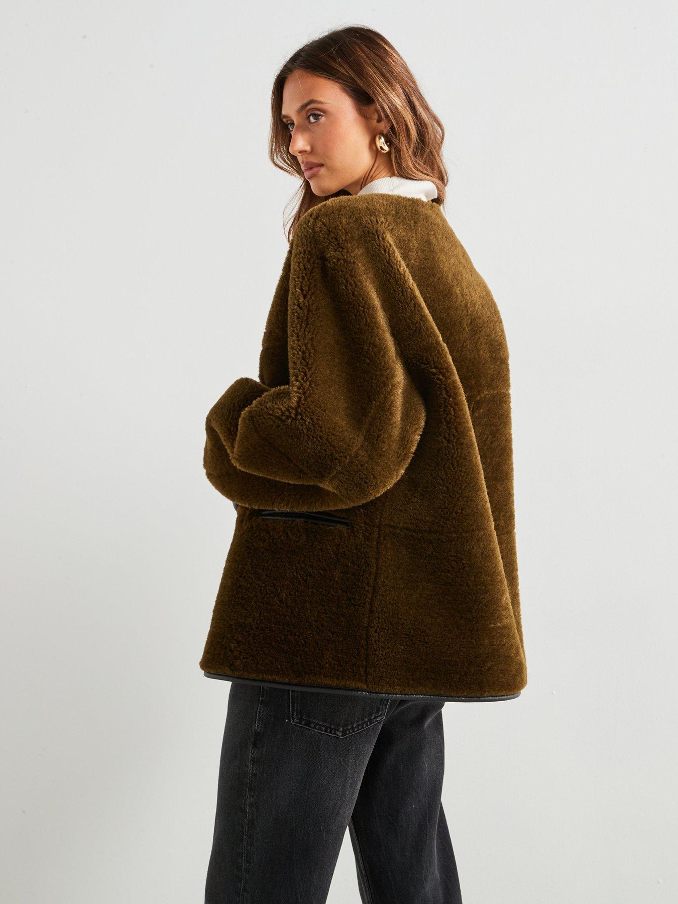 mango-faux-fur-effect-coat-with-pu-liningstillFront