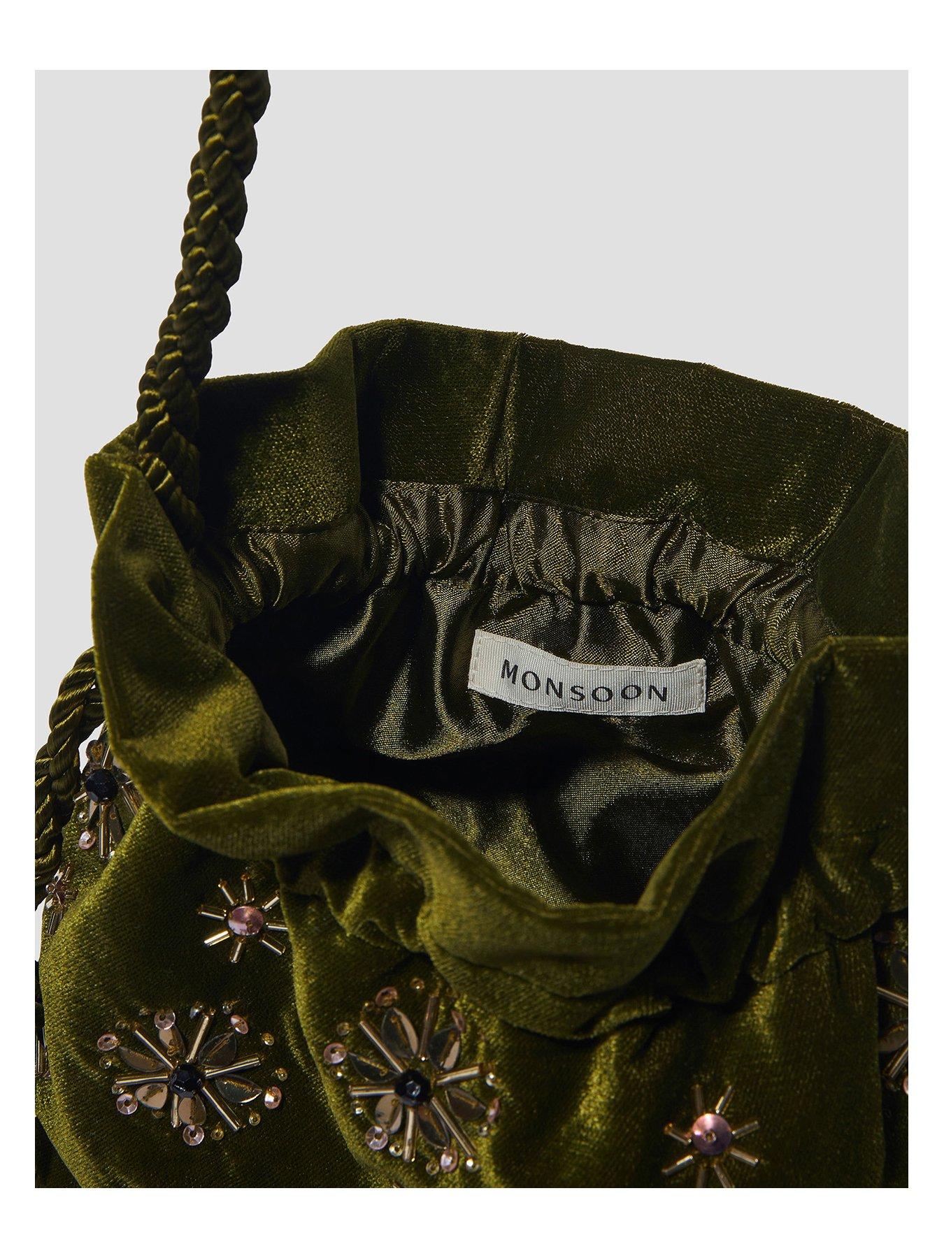 monsoon-olive-beaded-tassle-bagdetail