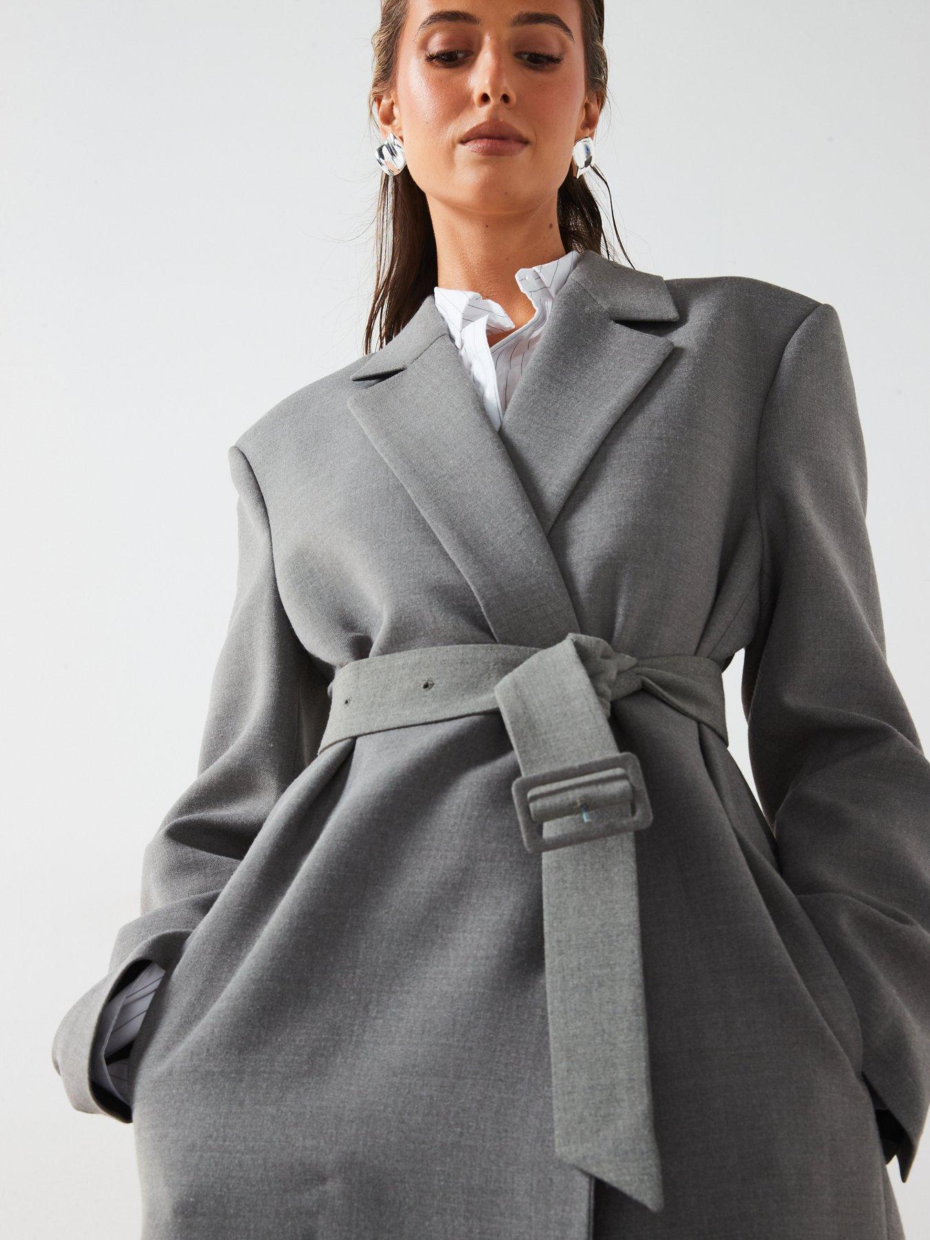 mango-premium-belted-double-breasted-coatoutfit