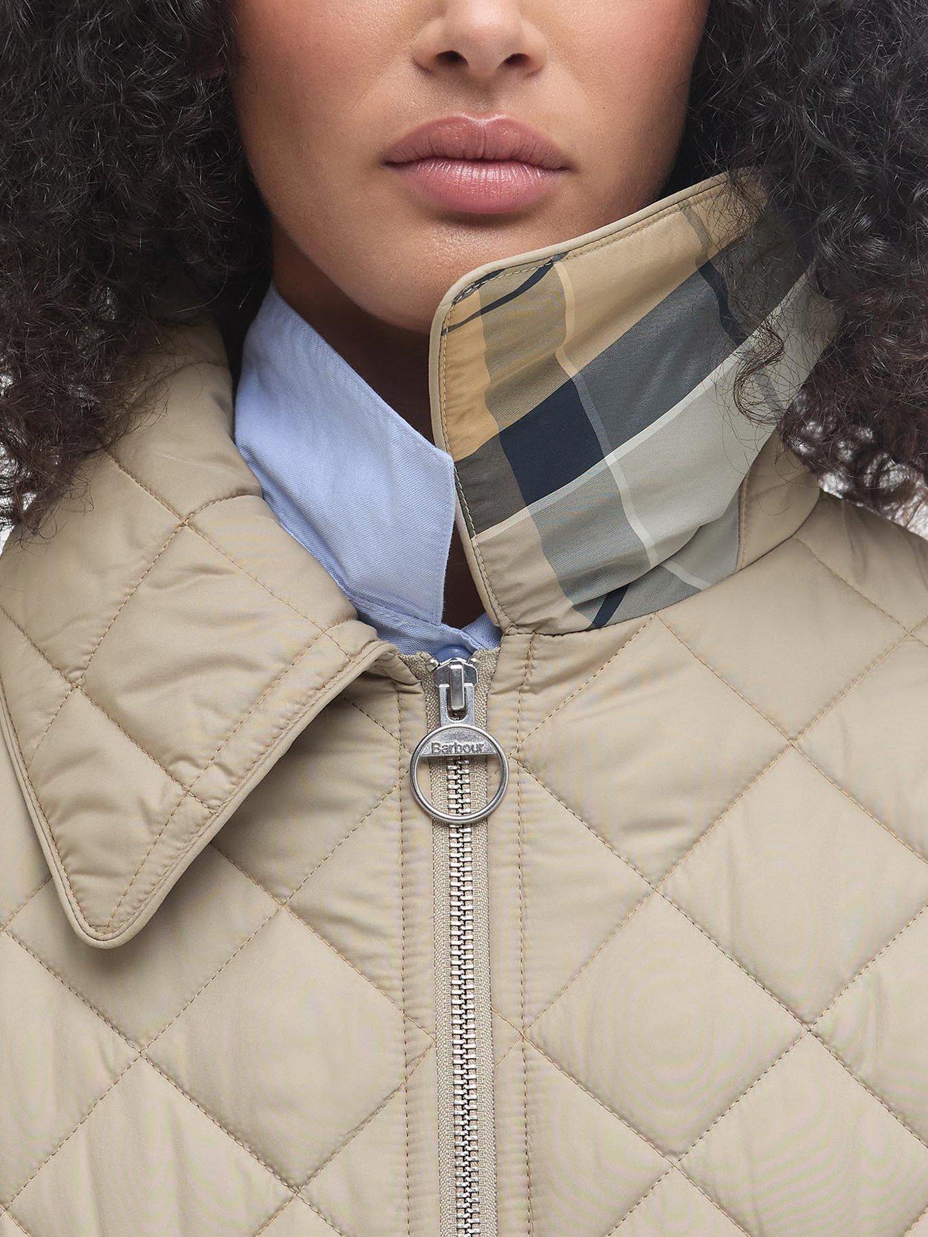 barbour-tessa-quilted-jacket-beigedetail