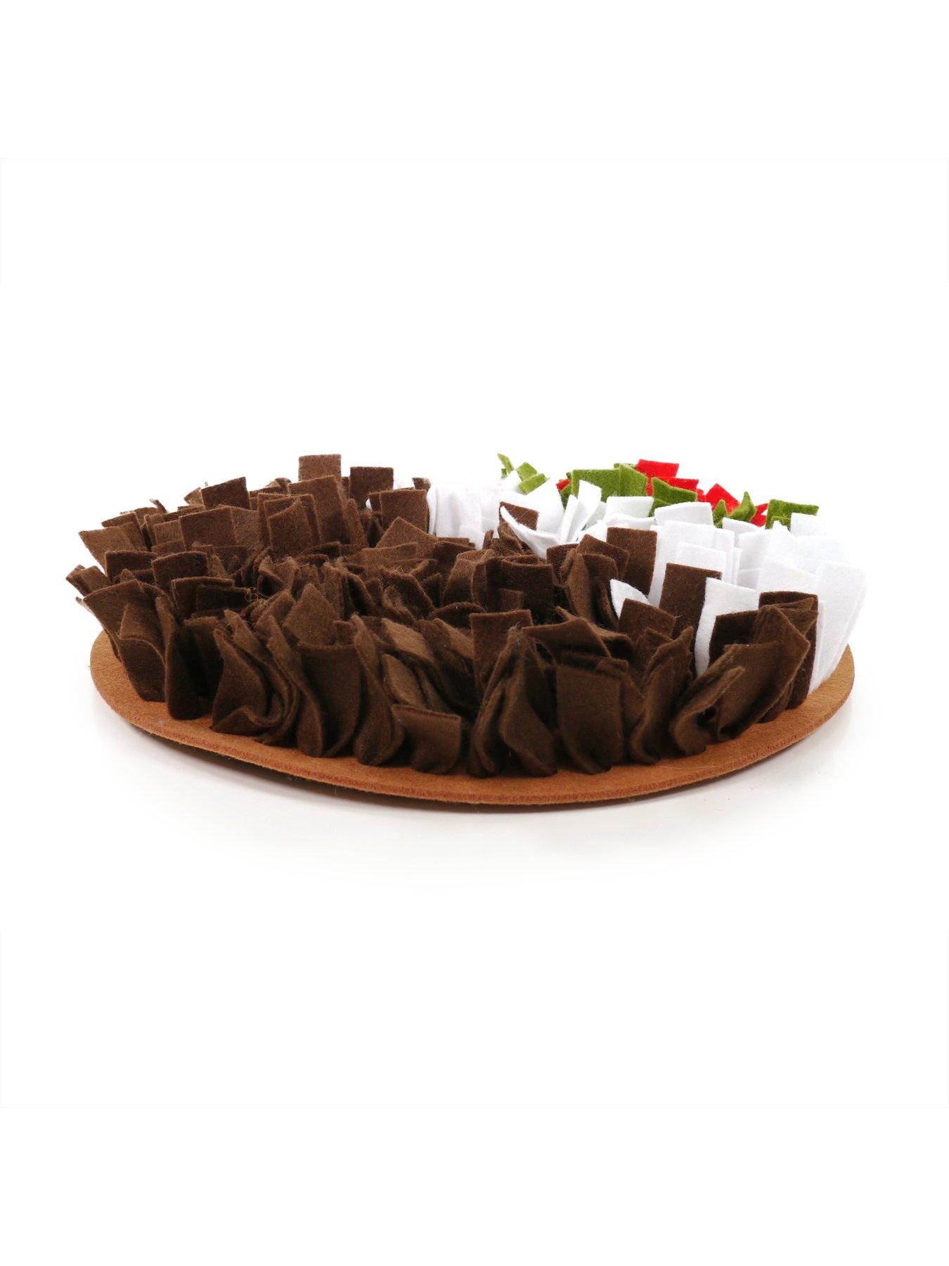 rosewood-christmas-pudding-snuffle-forage-mat-for-dogs-cats-rabbits-rodents-and-ferretsdetail