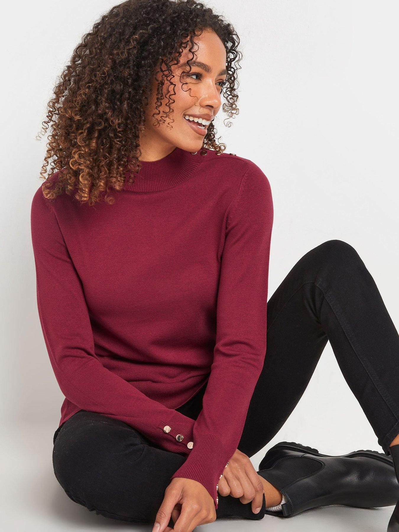 mco-button-detail-turtle-neck-jumperoutfit