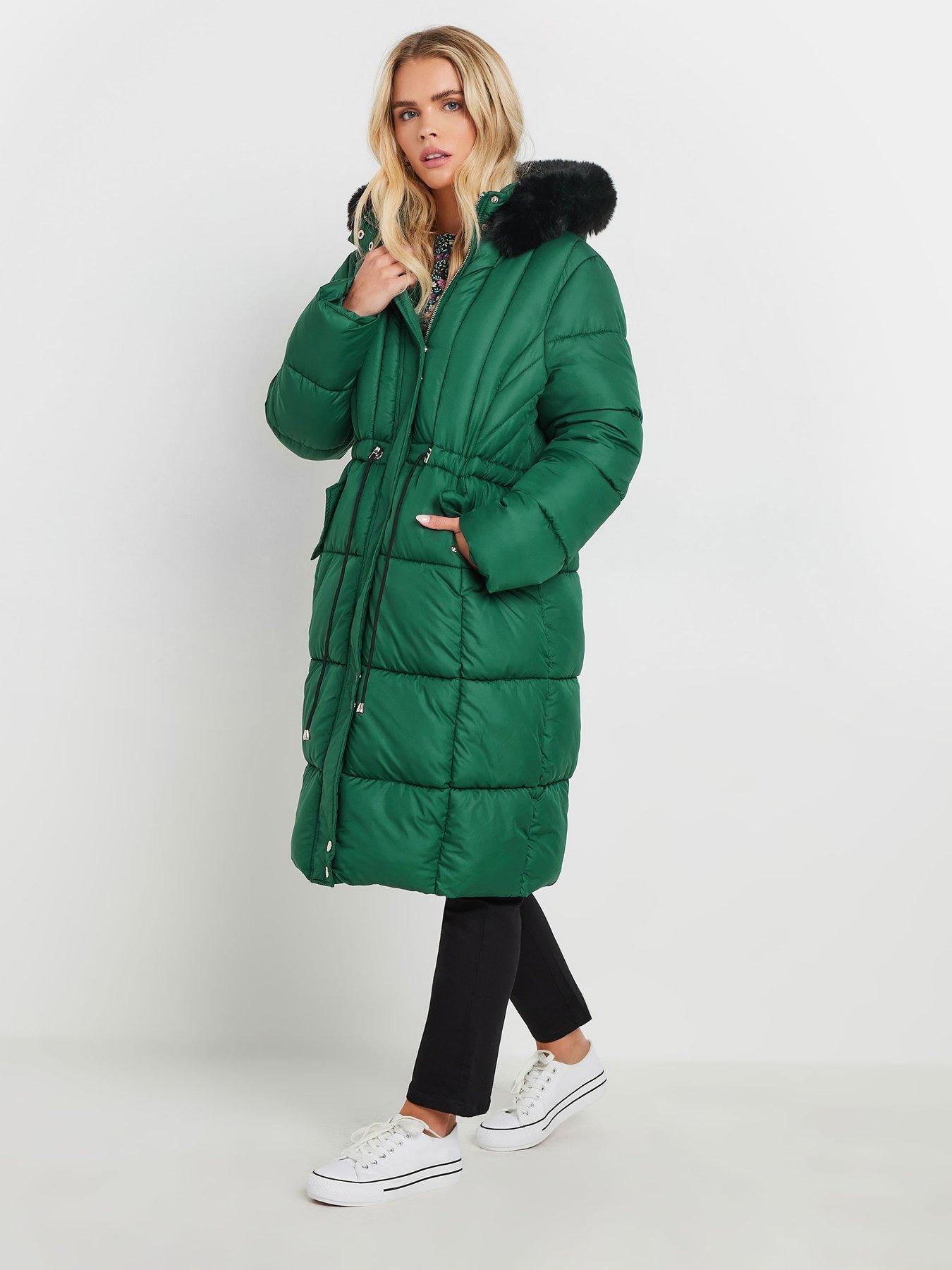 mco-petite-quilted-fur-hooded-coatback