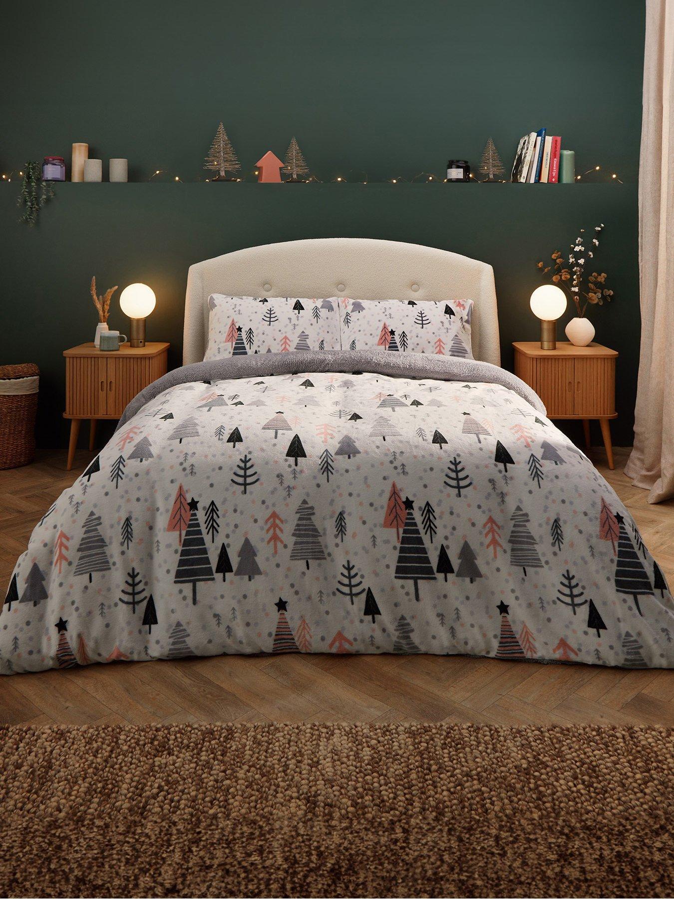 silentnight-winter-christmas-tree-cosy-fleece-duvet-cover-set