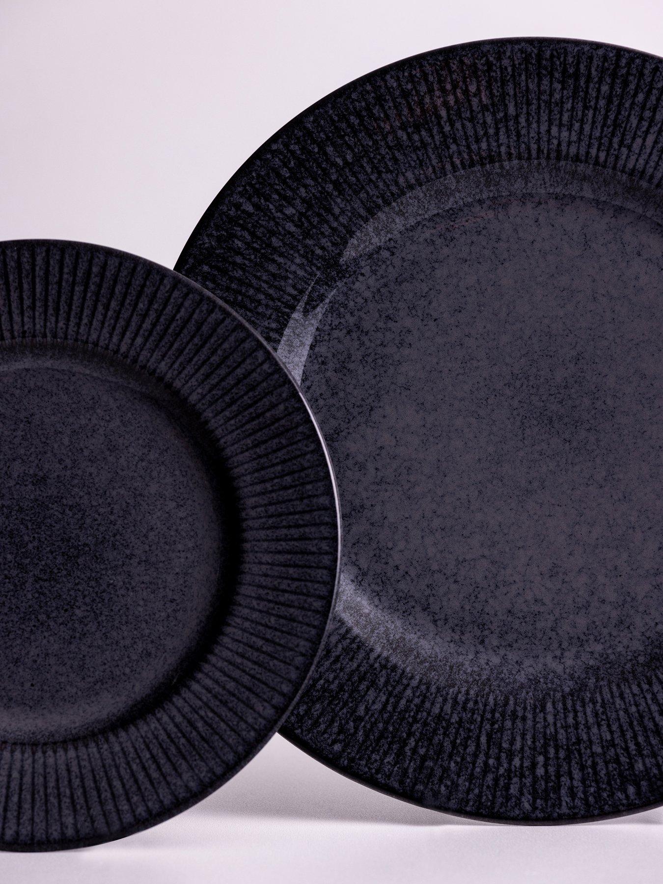 Image 4 of 4 of Mason Cash Reactive Linear 12 Piece Dinnerset - Black