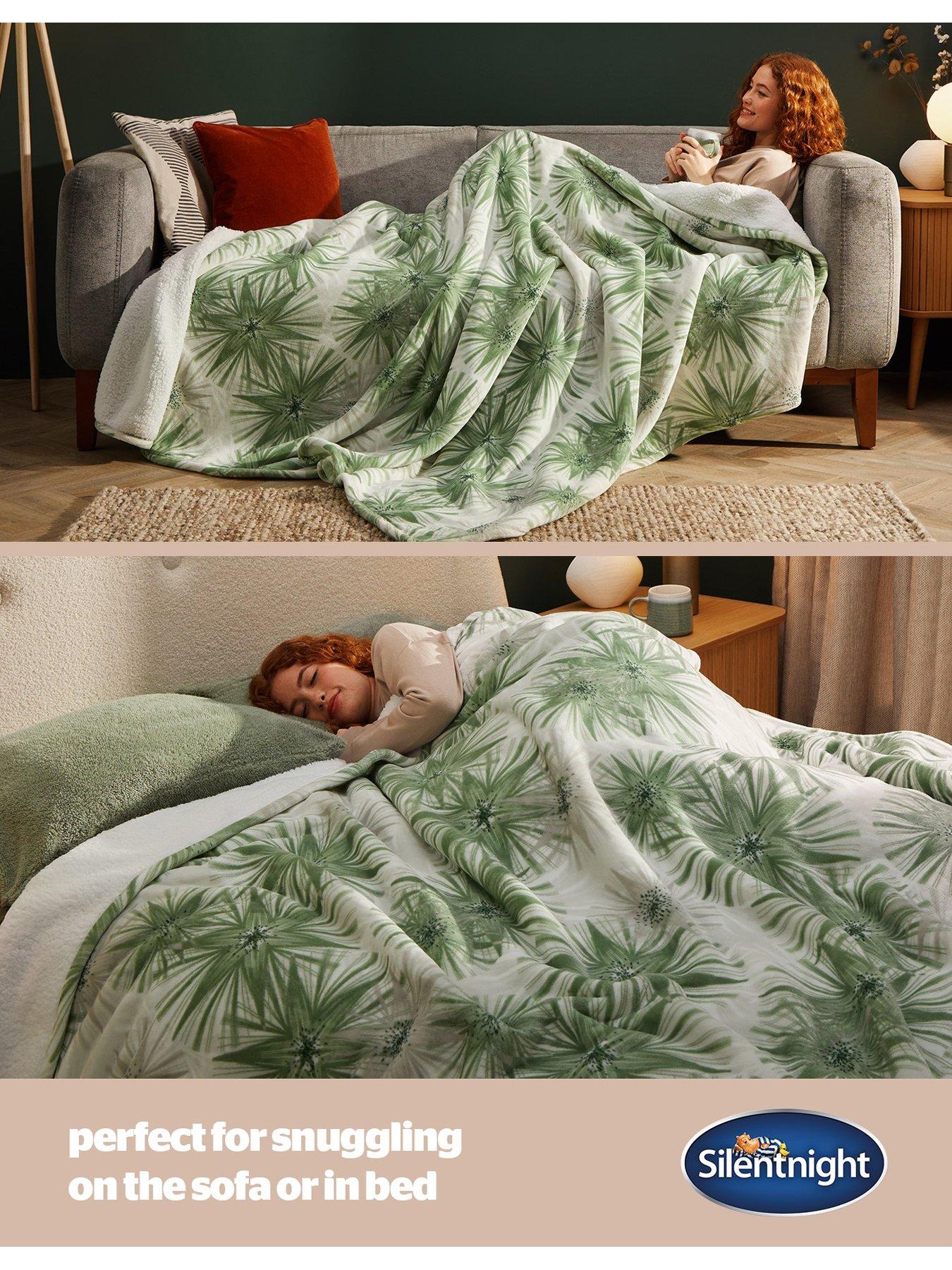 Image 5 of 7 of Silentnight Snugsie Family Blanket - Winter Lux Print