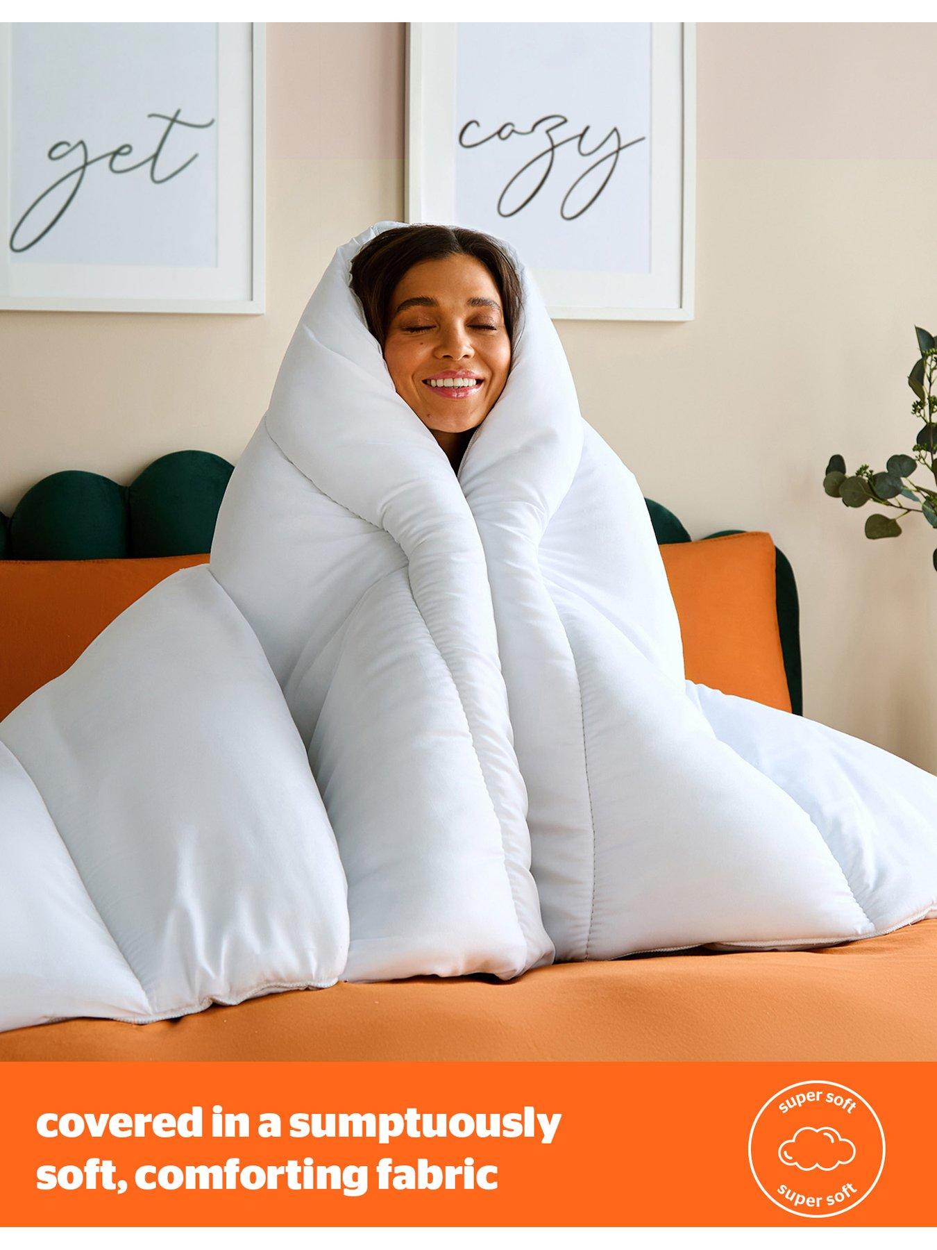 Image 4 of 7 of Silentnight Warm and Cosy Duvet - 18 Tog