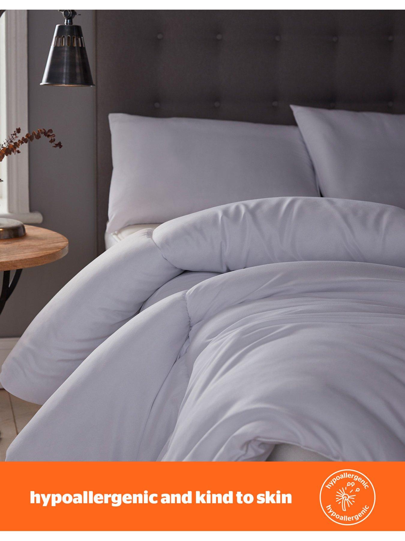 Image 5 of 7 of Silentnight Warm and Cosy Duvet - 18 Tog